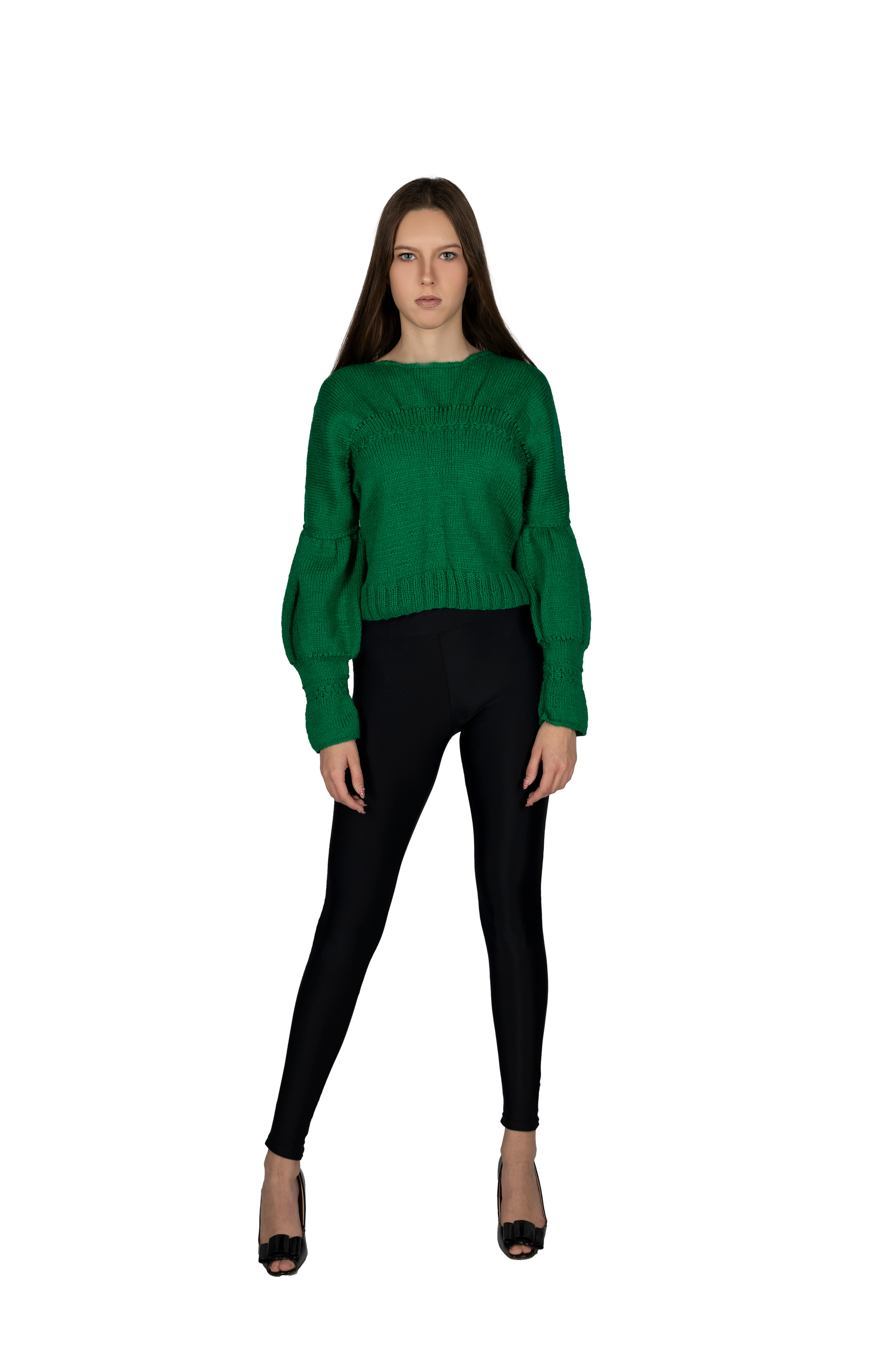 Карнавальные костюмы, вечерние и свадебные платья аренда посуточно, прокат в Жуковском. Фотограф для маркетплейсов, фотоуслуги в Жуковском Татьяна Марсуверских