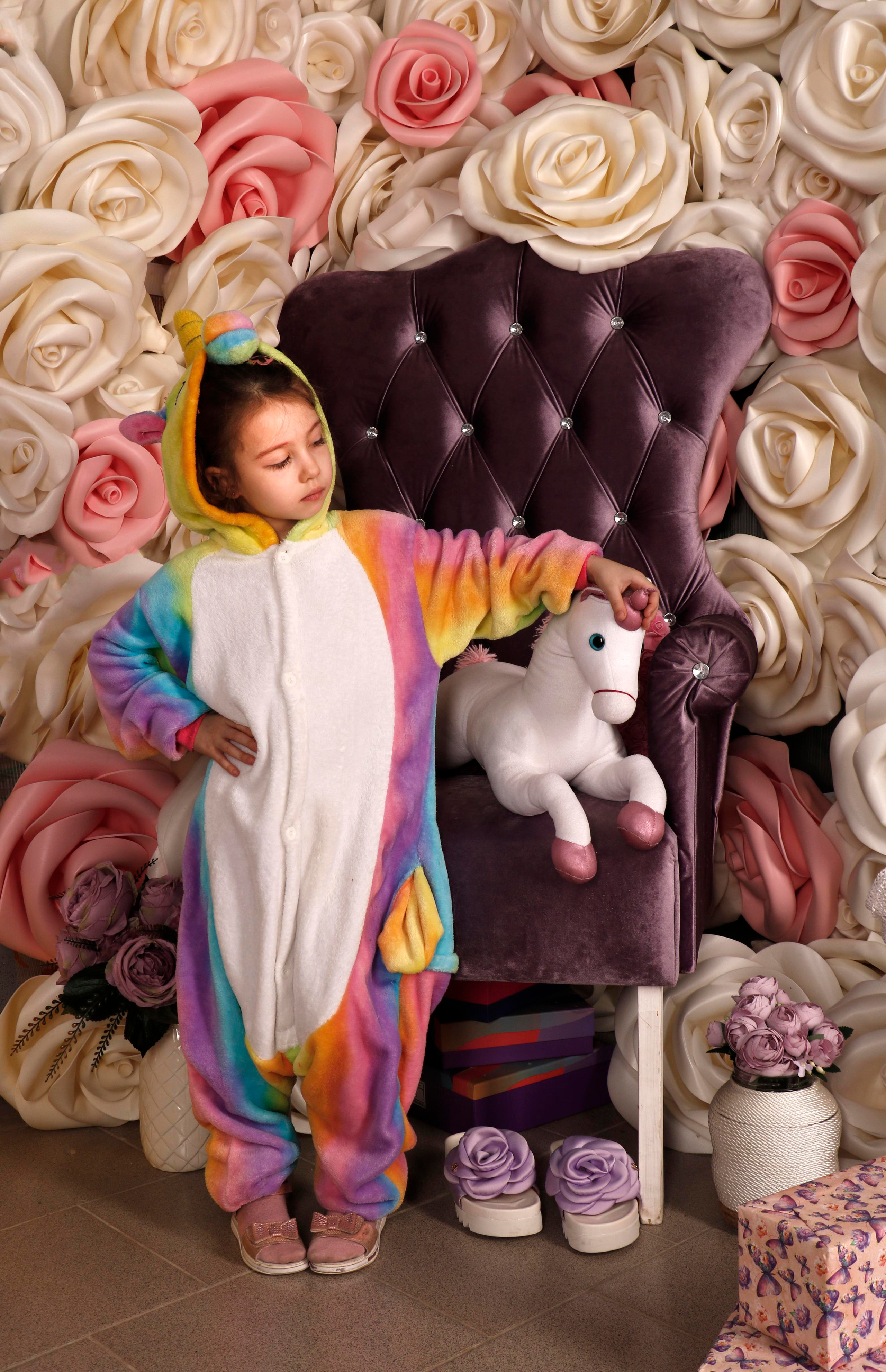 Карнавальные костюмы, вечерние и свадебные платья аренда посуточно, прокат в Жуковском. Одежда для фотосессий, аксессуары. Фотограф для маркетплейсов, фотоуслуги в Жуковском Татьяна Марсуверских