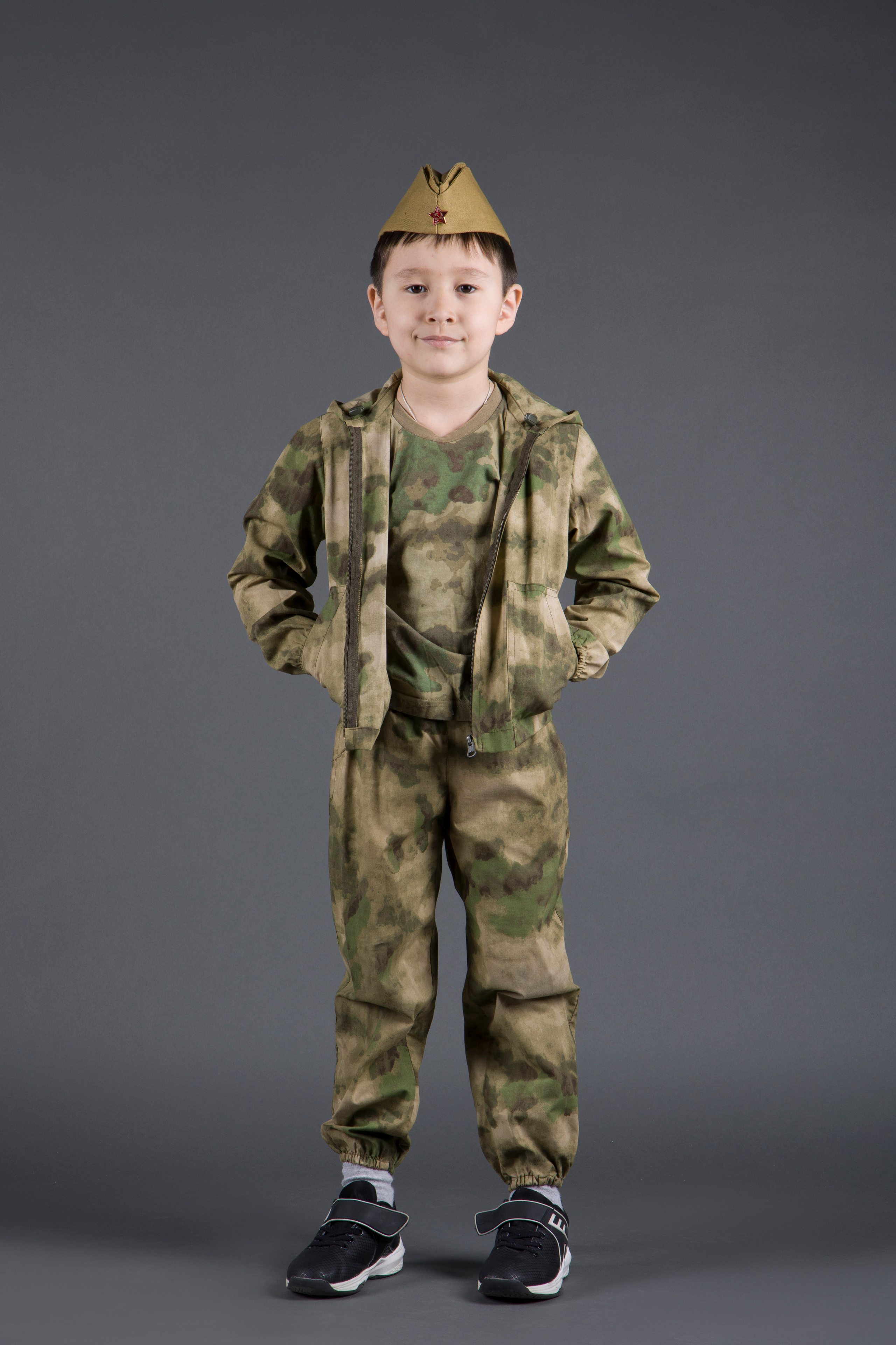 Модели для съёмок товаров на маркетплейсах. Фотограф Татьяна Марсуверских Жуковский. Фотограф для маркетплейсов, фотоуслуги в Жуковском Татьяна Марсуверских