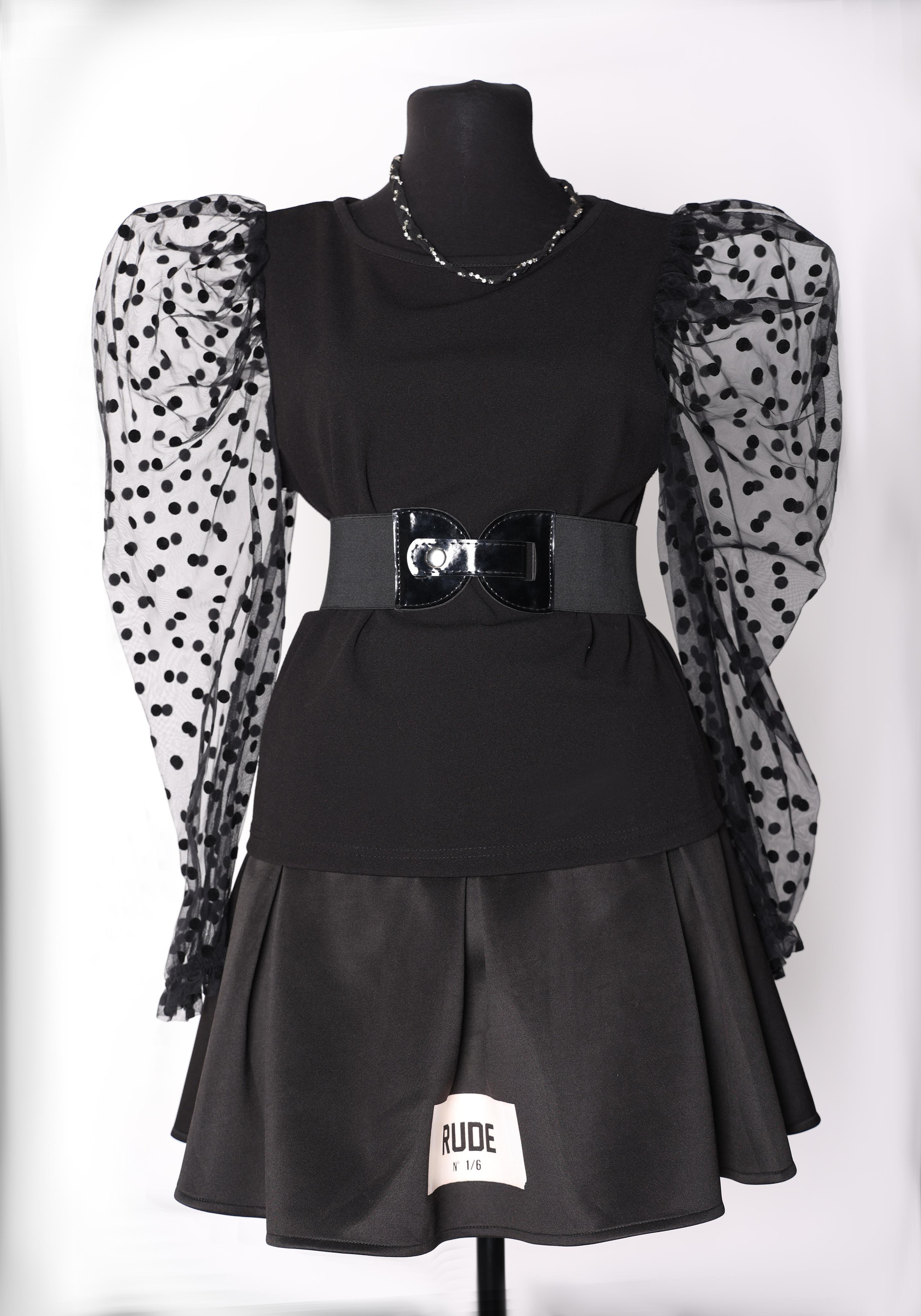 Карнавальные костюмы, вечерние и свадебные платья аренда посуточно, прокат в Жуковском. Фотограф для маркетплейсов, фотоуслуги в Жуковском Татьяна Марсуверских