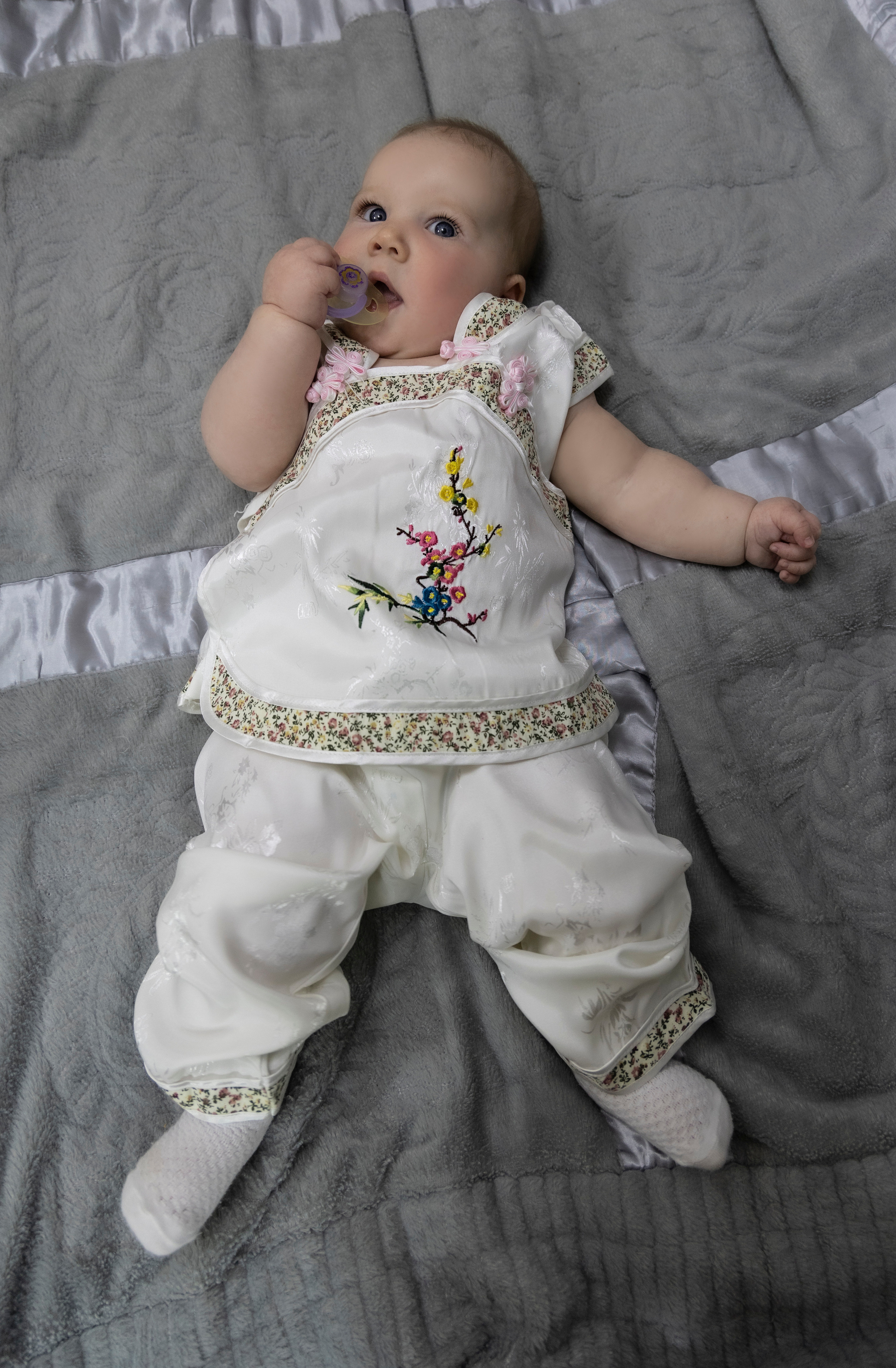 Карнавальные костюмы, вечерние и свадебные платья аренда посуточно, прокат в Жуковском. Одежда для фотосессий, аксессуары. Фотограф для маркетплейсов, фотоуслуги в Жуковском Татьяна Марсуверских