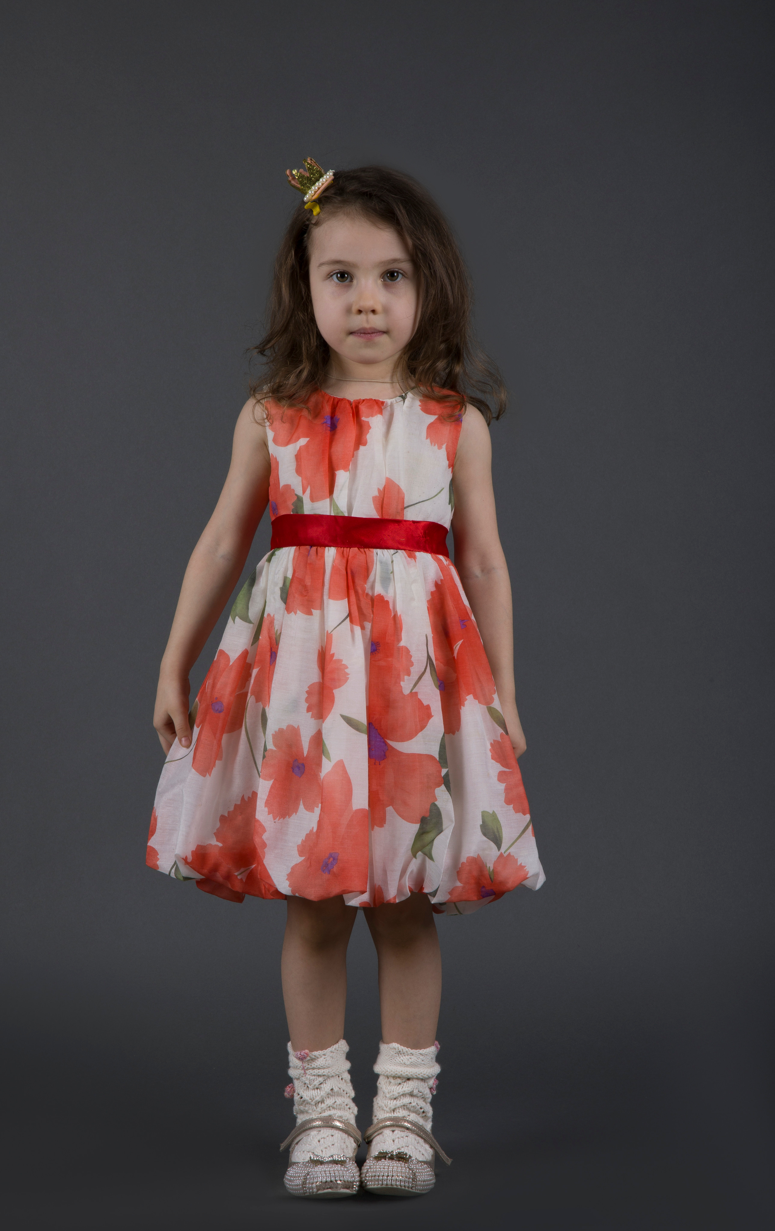 Карнавальные костюмы, вечерние и свадебные платья аренда посуточно, прокат в Жуковском. Одежда для фотосессий, аксессуары. Фотограф для маркетплейсов, фотоуслуги в Жуковском Татьяна Марсуверских