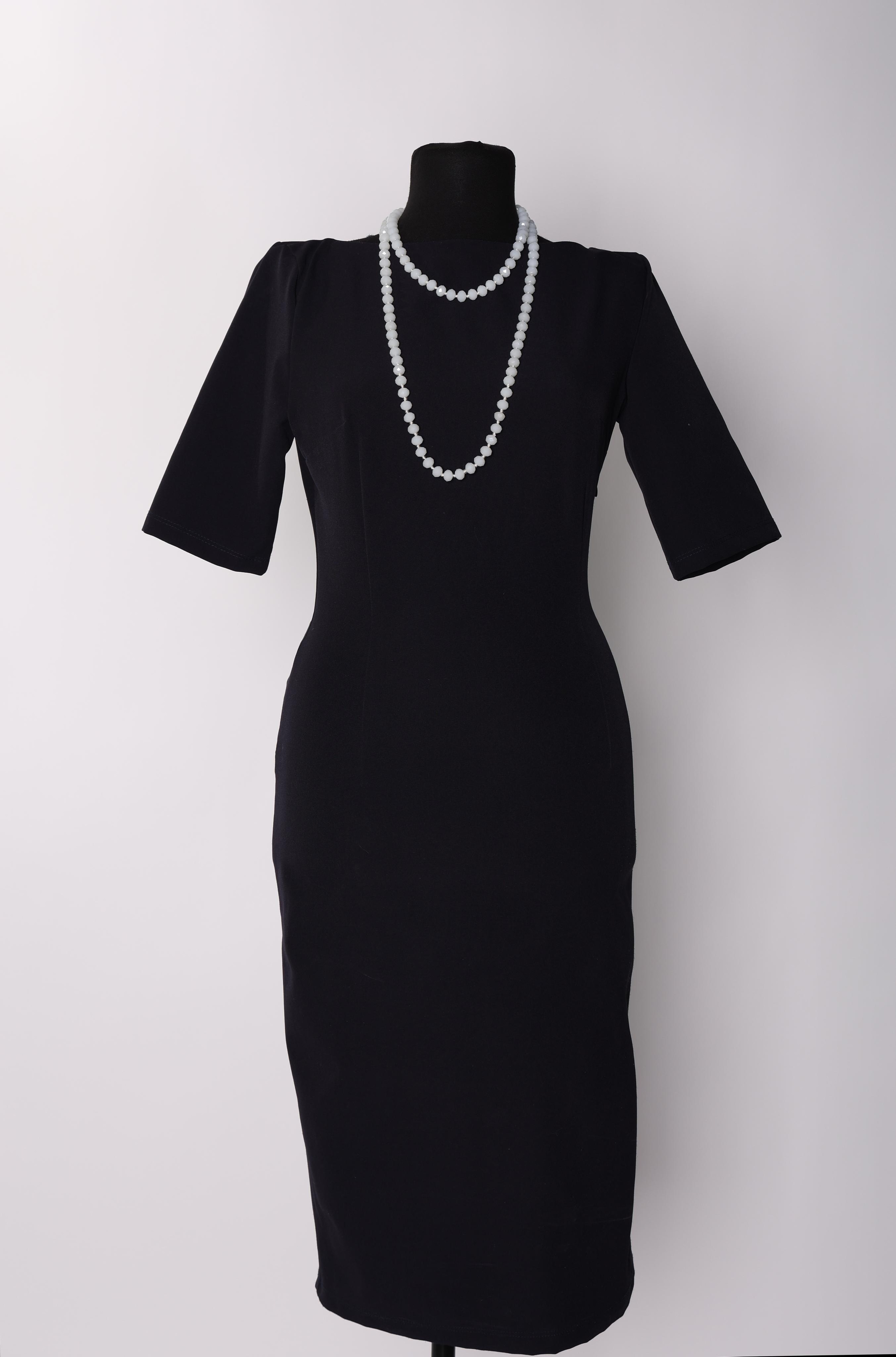 Карнавальные костюмы, вечерние и свадебные платья аренда посуточно, прокат в Жуковском. Фотограф для маркетплейсов, фотоуслуги в Жуковском Татьяна Марсуверских