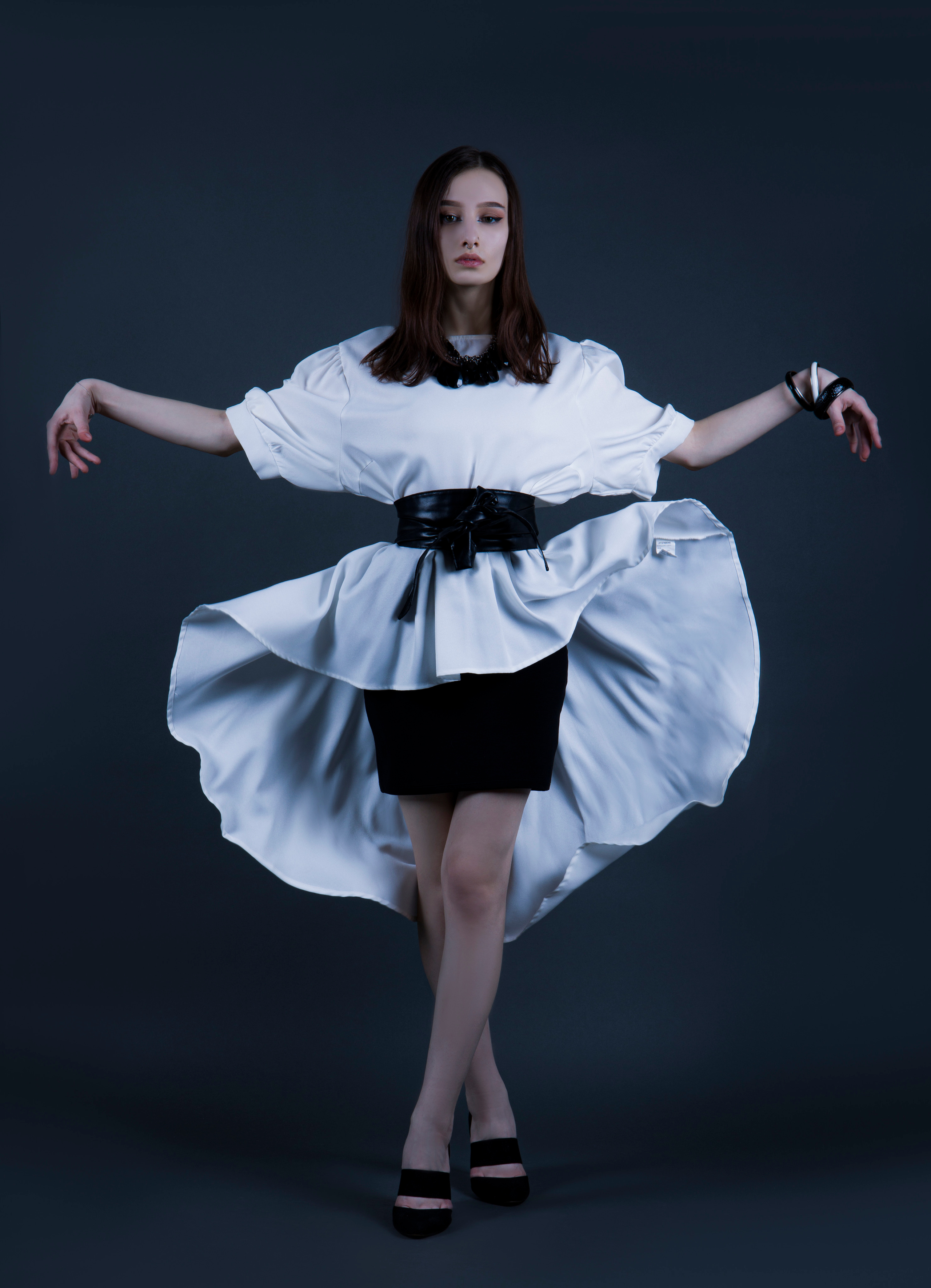 Карнавальные костюмы, вечерние и свадебные платья аренда посуточно, прокат в Жуковском. Фотограф для маркетплейсов, фотоуслуги в Жуковском Татьяна Марсуверских