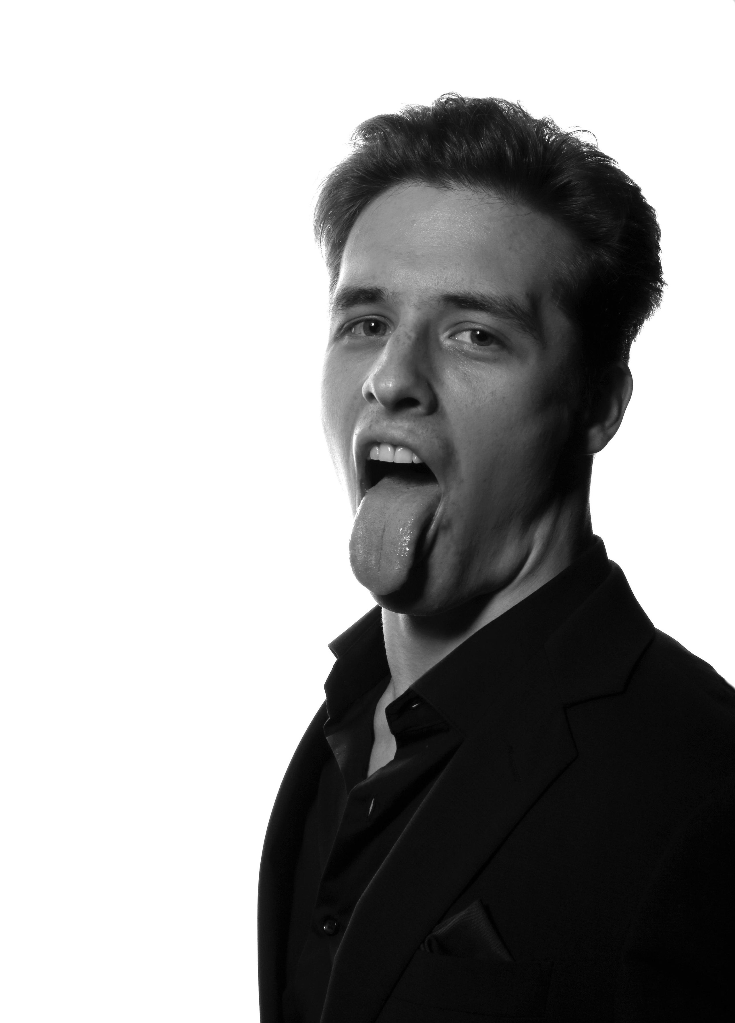 Танцор. Фотограф для маркетплейсов, фотоуслуги в Жуковском Татьяна Марсуверских