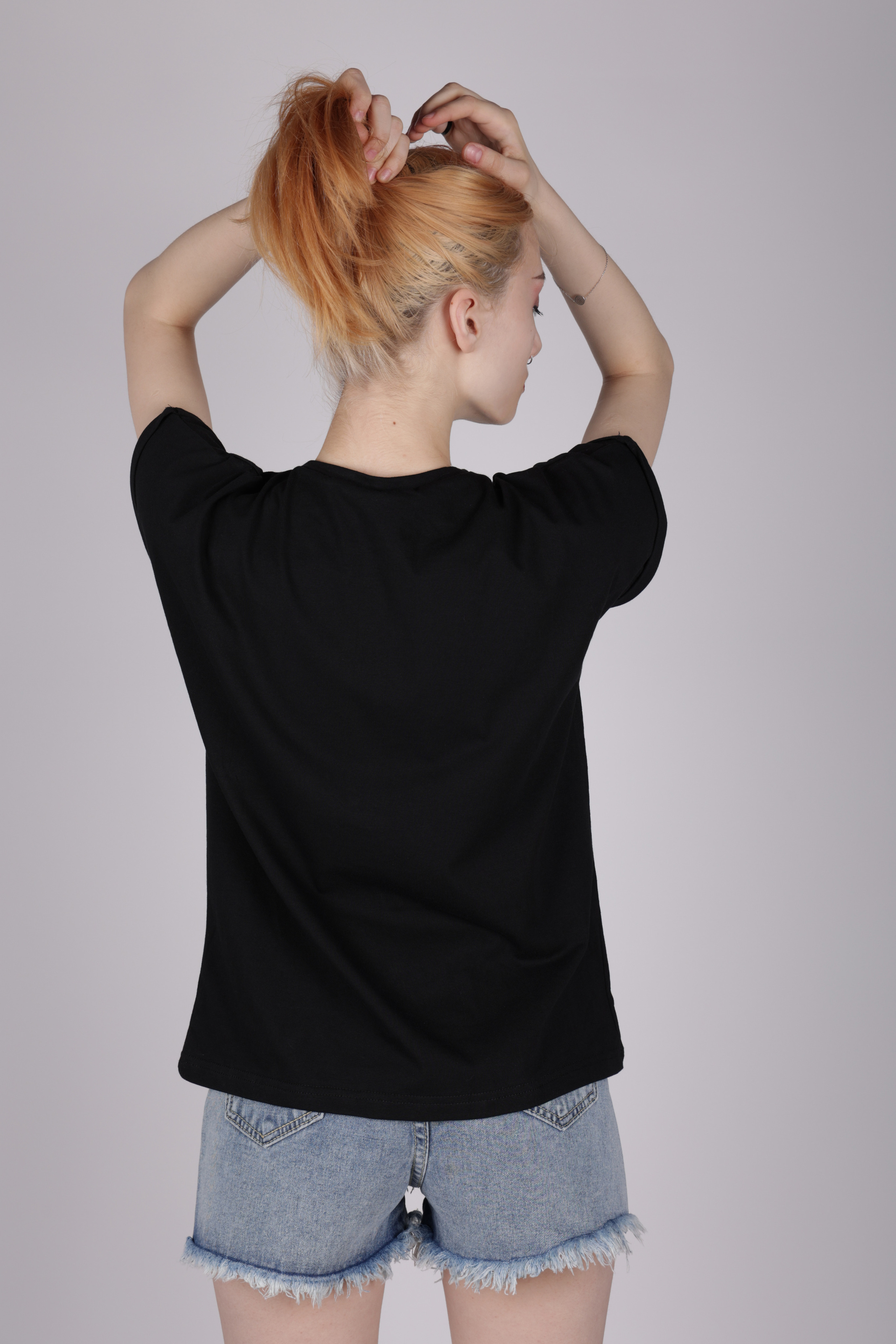 Модели для съёмок товаров на маркетплейсах. Фотограф Татьяна Марсуверских Жуковский. Фотограф для маркетплейсов, фотоуслуги в Жуковском Татьяна Марсуверских