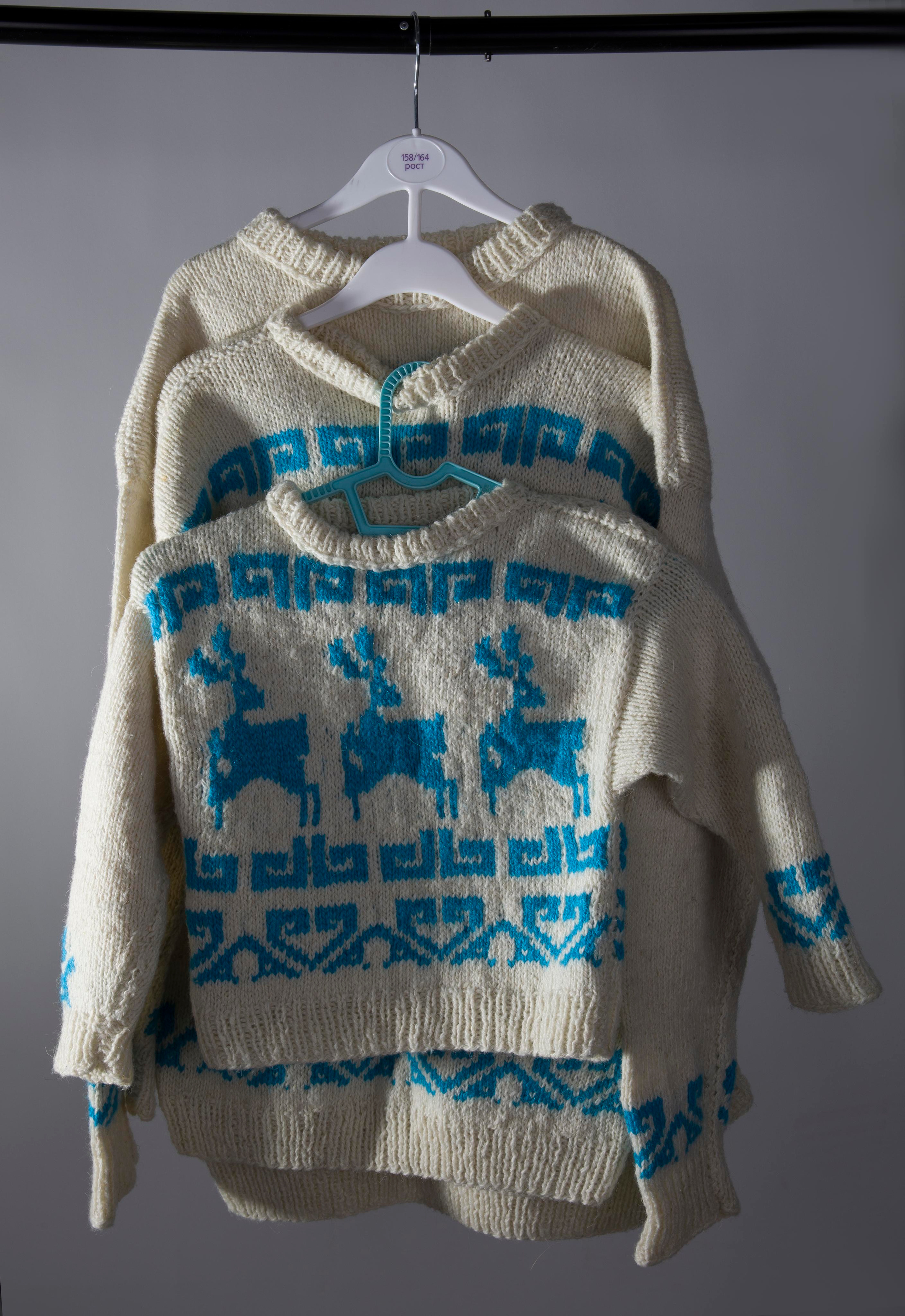 Карнавальные костюмы, вечерние и свадебные платья аренда посуточно, прокат в Жуковском. Фэмили лук, парные костюмы для фотосессий. Фотограф для маркетплейсов, фотоуслуги в Жуковском Татьяна Марсуверских