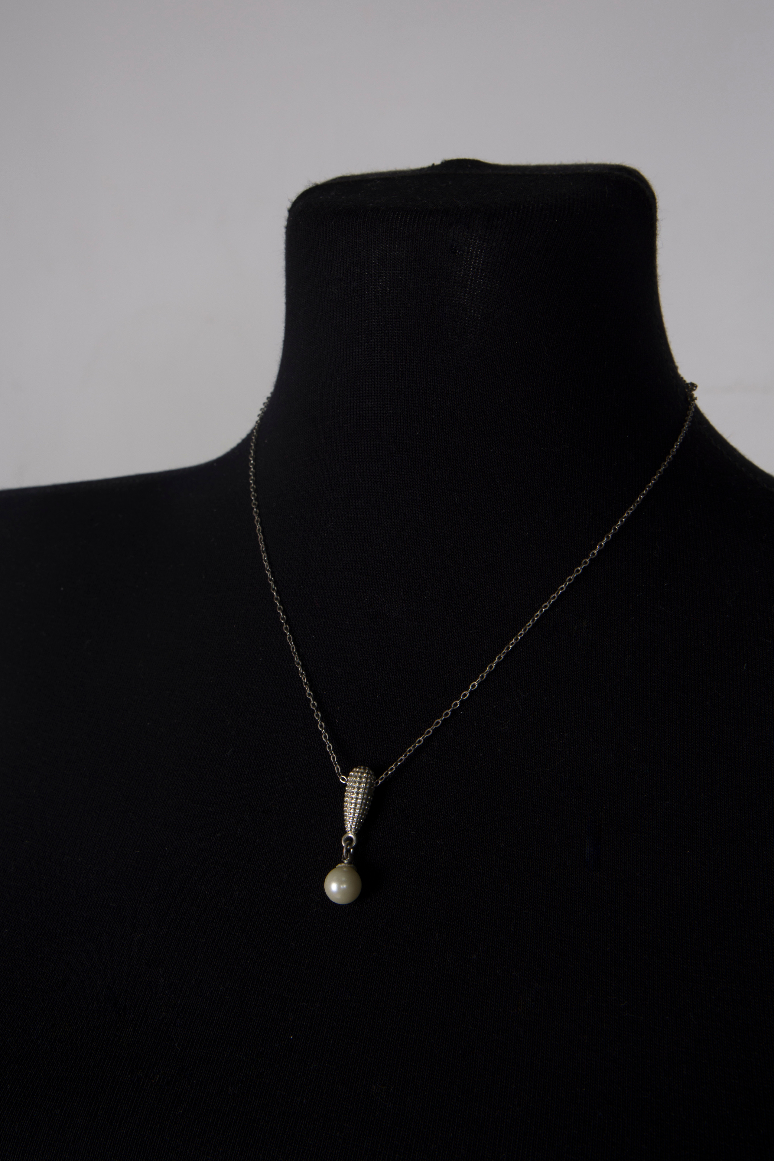 Карнавальные костюмы, вечерние и свадебные платья аренда посуточно, прокат в Жуковском. Одежда для фотосессий, аксессуары. Фотограф для маркетплейсов, фотоуслуги в Жуковском Татьяна Марсуверских