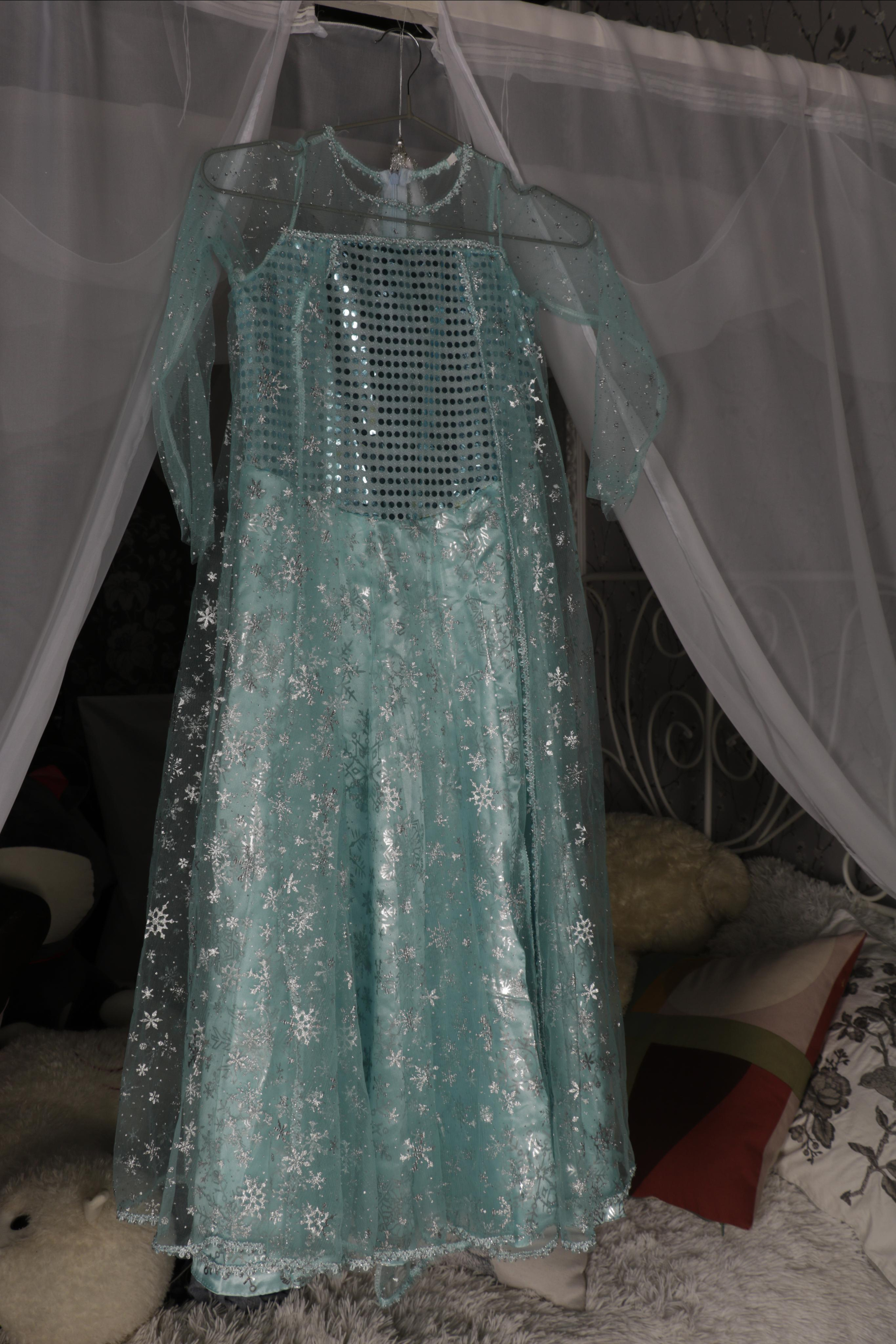 Карнавальные костюмы, вечерние и свадебные платья аренда посуточно, прокат в Жуковском. Одежда для фотосессий, аксессуары. Фотограф для маркетплейсов, фотоуслуги в Жуковском Татьяна Марсуверских