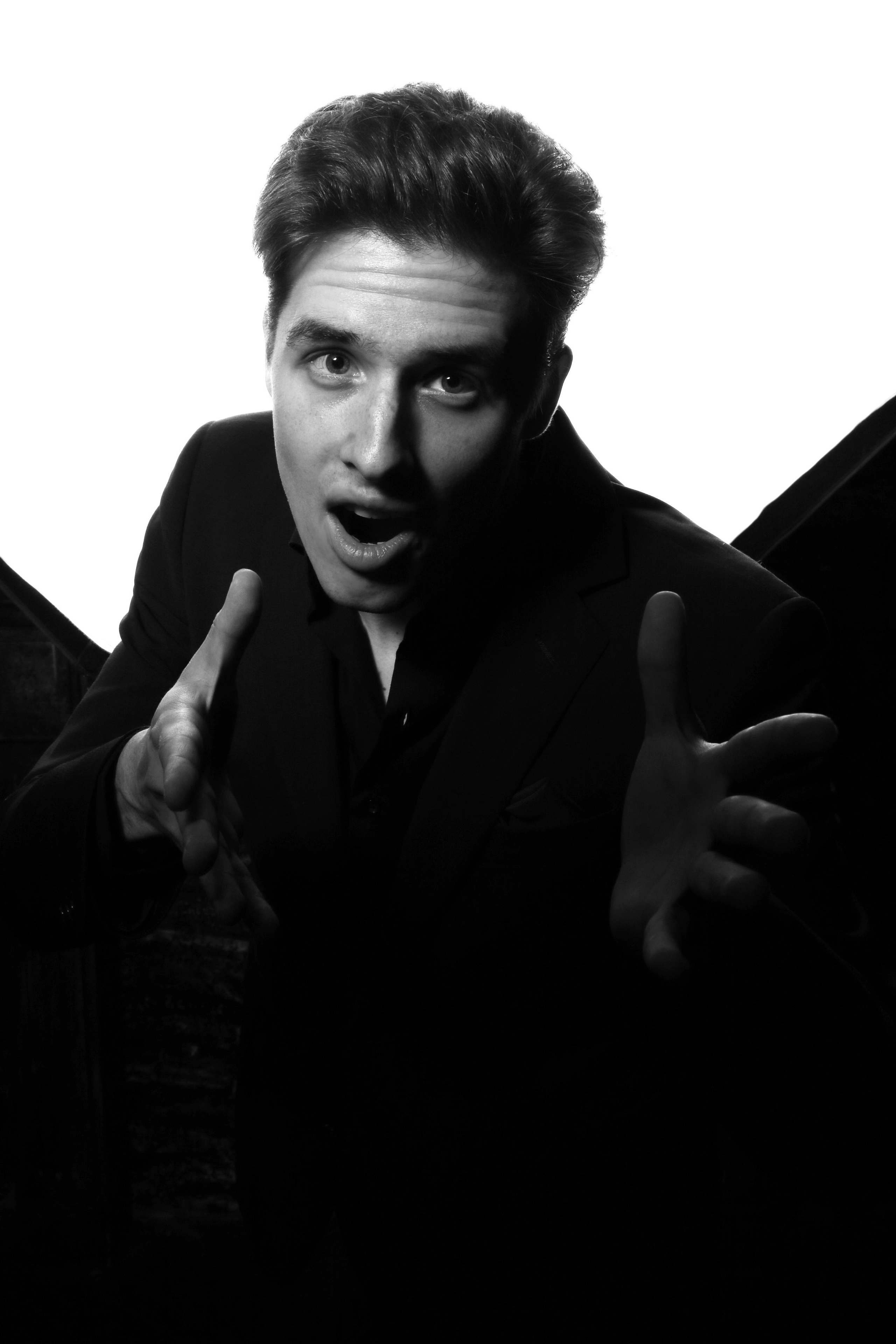 Танцор. Фотограф для маркетплейсов, фотоуслуги в Жуковском Татьяна Марсуверских