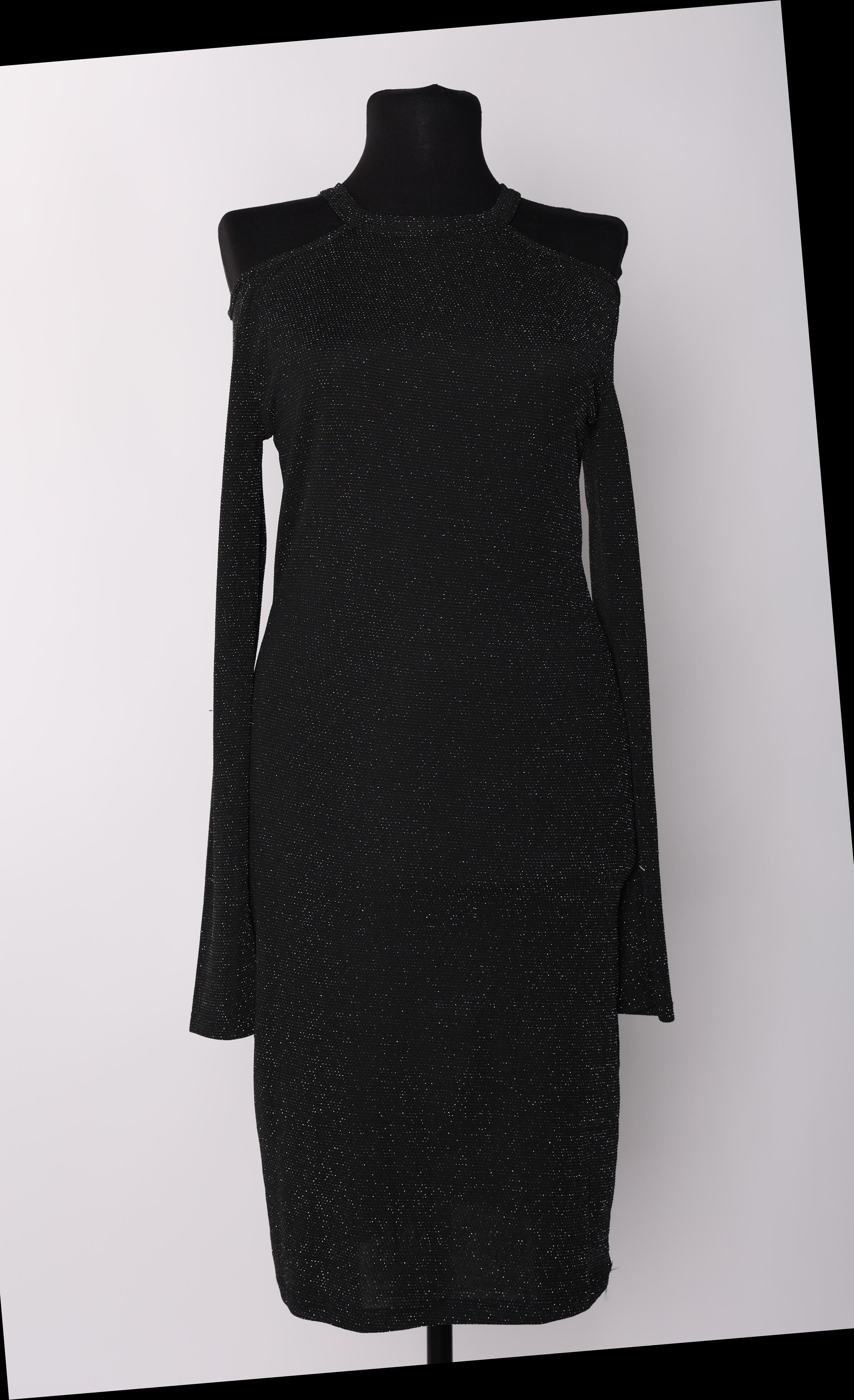 Карнавальные костюмы, вечерние и свадебные платья аренда посуточно, прокат в Жуковском. Фотограф для маркетплейсов, фотоуслуги в Жуковском Татьяна Марсуверских