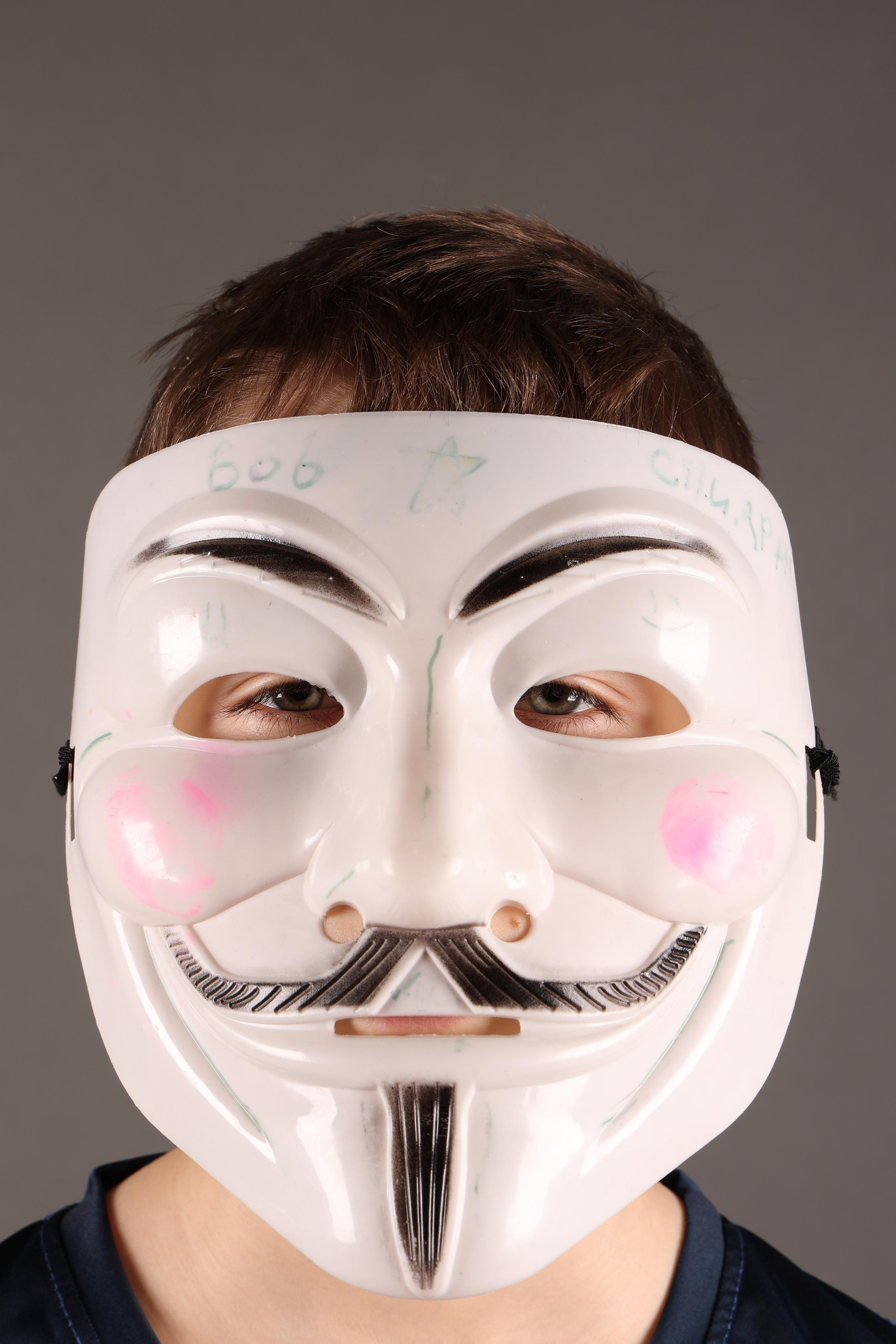 Карнавальные костюмы, вечерние и свадебные платья аренда посуточно, прокат в Жуковском. Одежда для фотосессий, аксессуары. Фотограф для маркетплейсов, фотоуслуги в Жуковском Татьяна Марсуверских