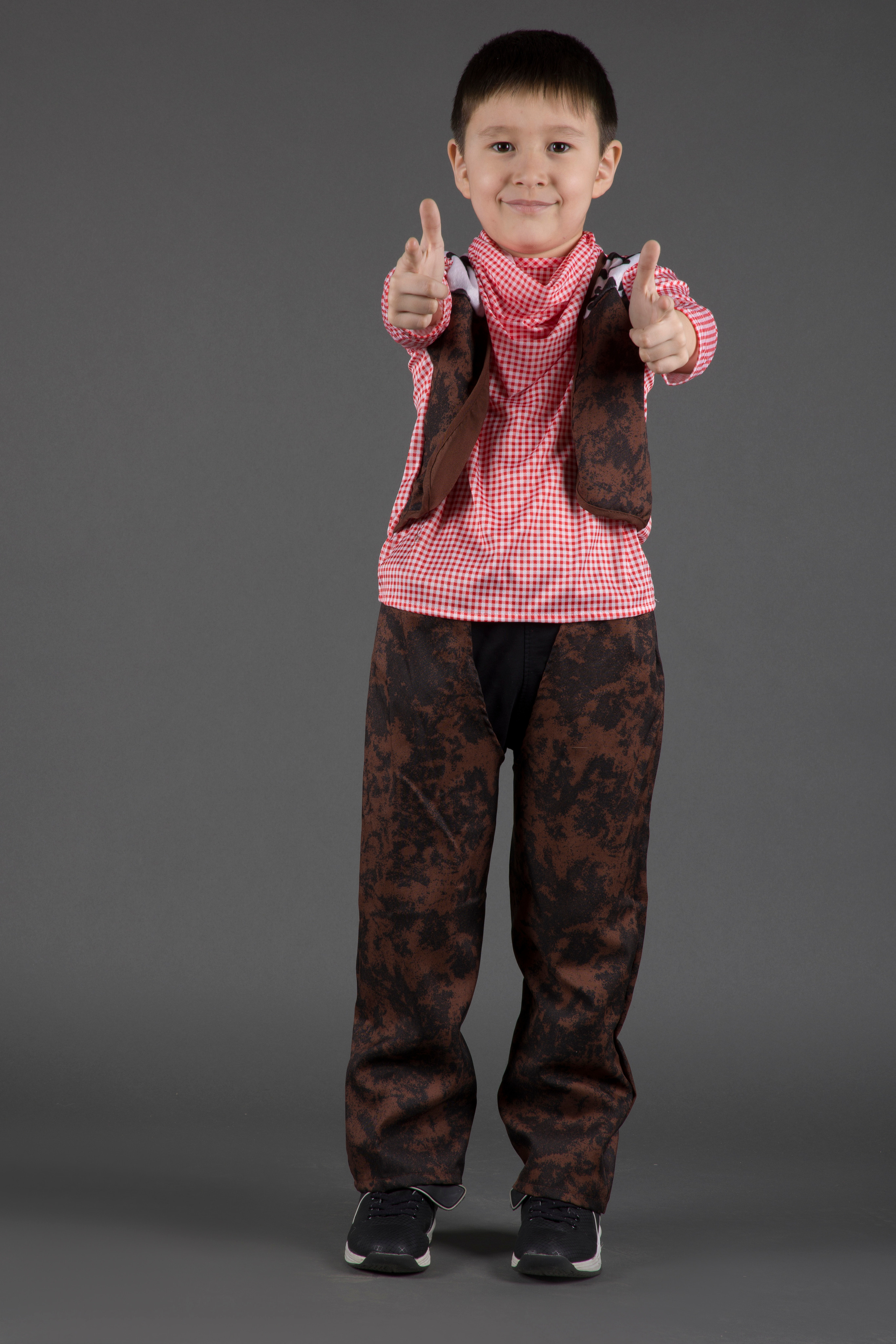 Карнавальные костюмы, вечерние и свадебные платья аренда посуточно, прокат в Жуковском. Одежда для фотосессий, аксессуары. Фотограф для маркетплейсов, фотоуслуги в Жуковском Татьяна Марсуверских