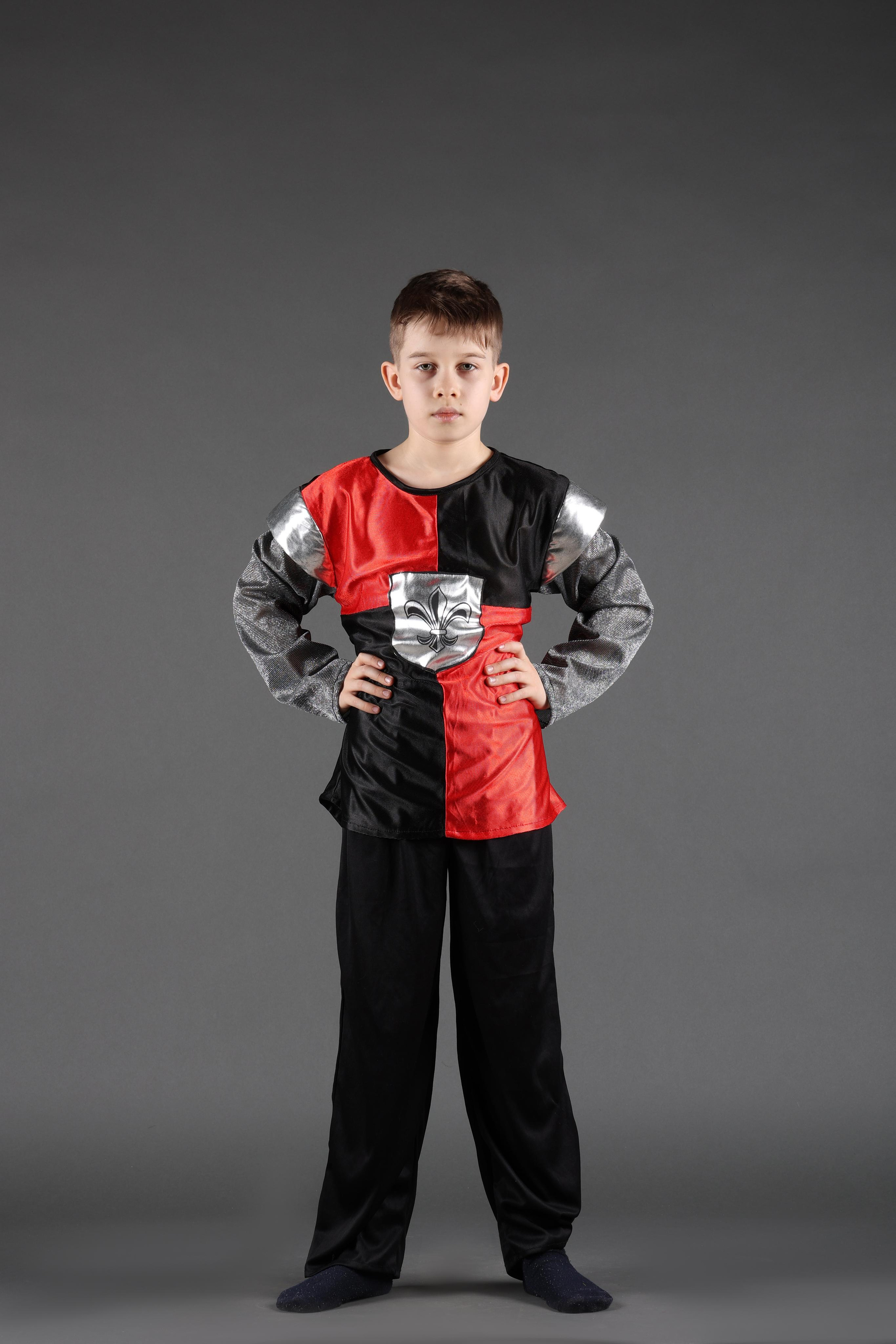 Карнавальные костюмы, вечерние и свадебные платья аренда посуточно, прокат в Жуковском. Одежда для фотосессий, аксессуары. Фотограф для маркетплейсов, фотоуслуги в Жуковском Татьяна Марсуверских