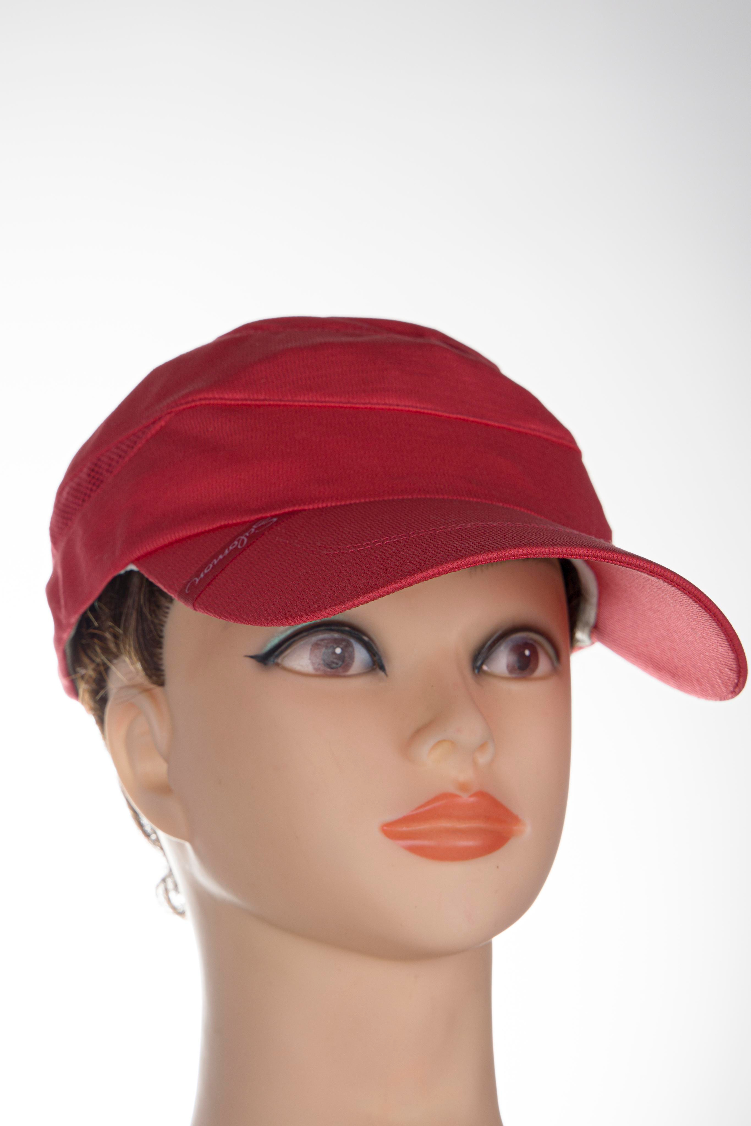 Карнавальные костюмы, вечерние и свадебные платья аренда посуточно, прокат в Жуковском. Одежда для фотосессий, аксессуары. Фотограф для маркетплейсов, фотоуслуги в Жуковском Татьяна Марсуверских