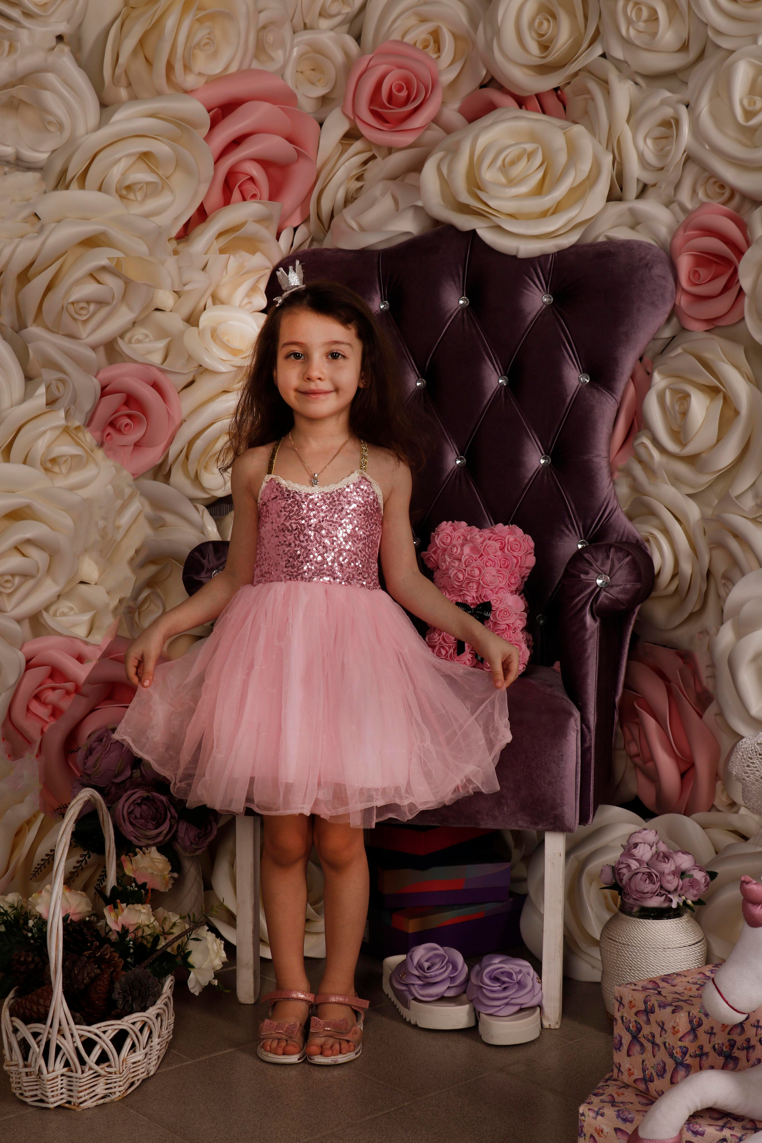 Карнавальные костюмы, вечерние и свадебные платья аренда посуточно, прокат в Жуковском. Одежда для фотосессий, аксессуары. Фотограф для маркетплейсов, фотоуслуги в Жуковском Татьяна Марсуверских