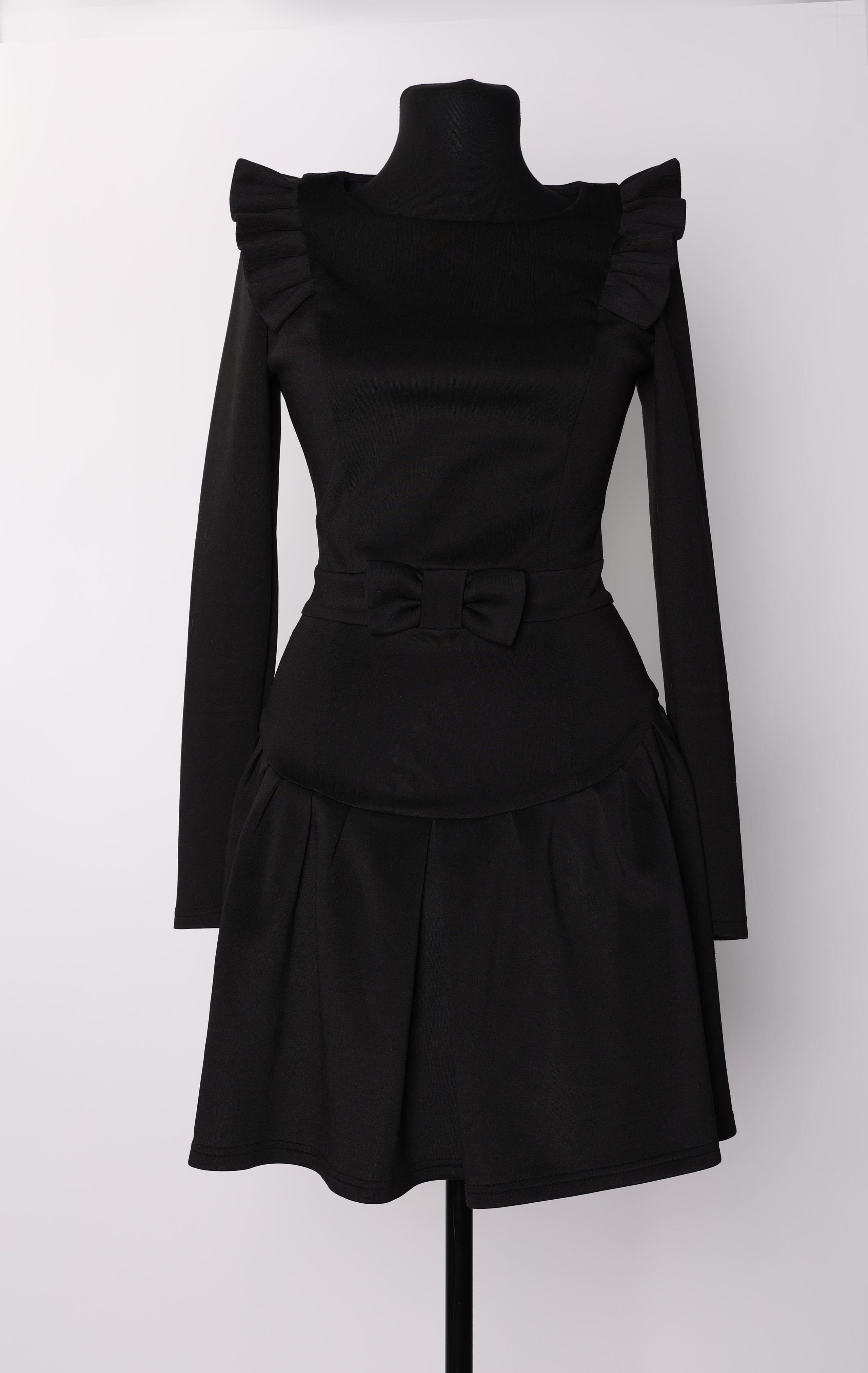 Карнавальные костюмы, вечерние и свадебные платья аренда посуточно, прокат в Жуковском. Фотограф для маркетплейсов, фотоуслуги в Жуковском Татьяна Марсуверских