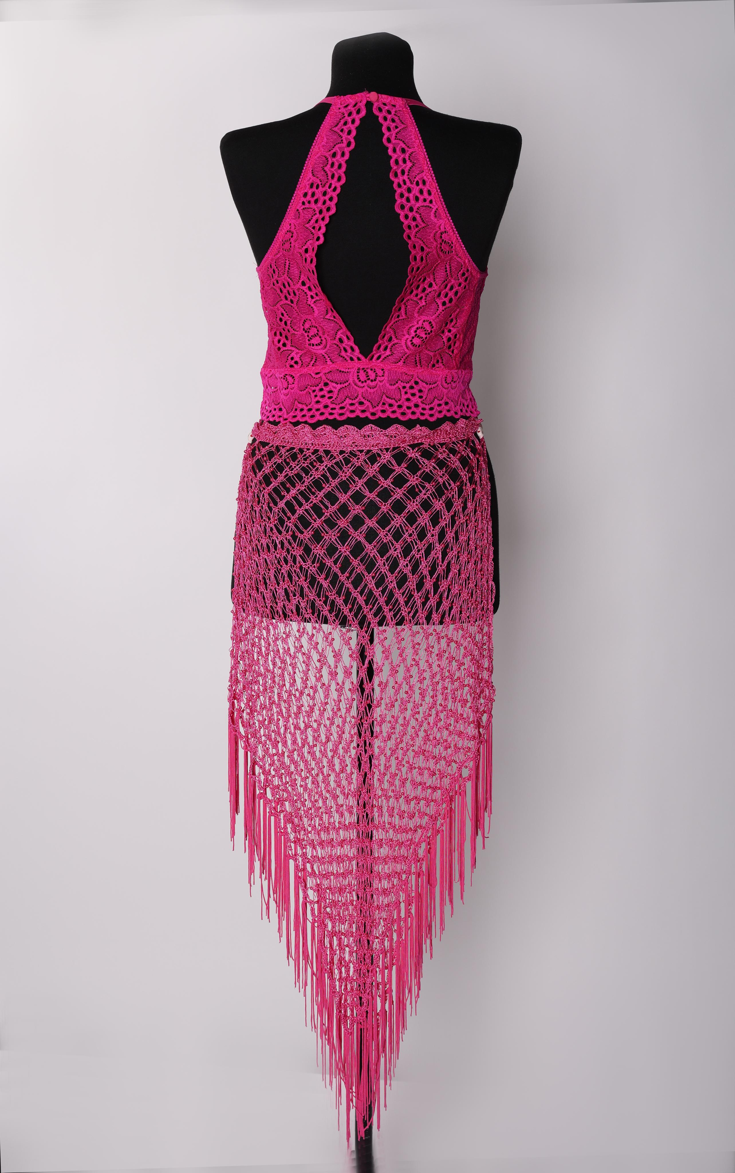 Карнавальные костюмы, вечерние и свадебные платья, юбки, прокат в Жуковском. Фотограф для маркетплейсов, фотоуслуги в Жуковском Татьяна Марсуверских