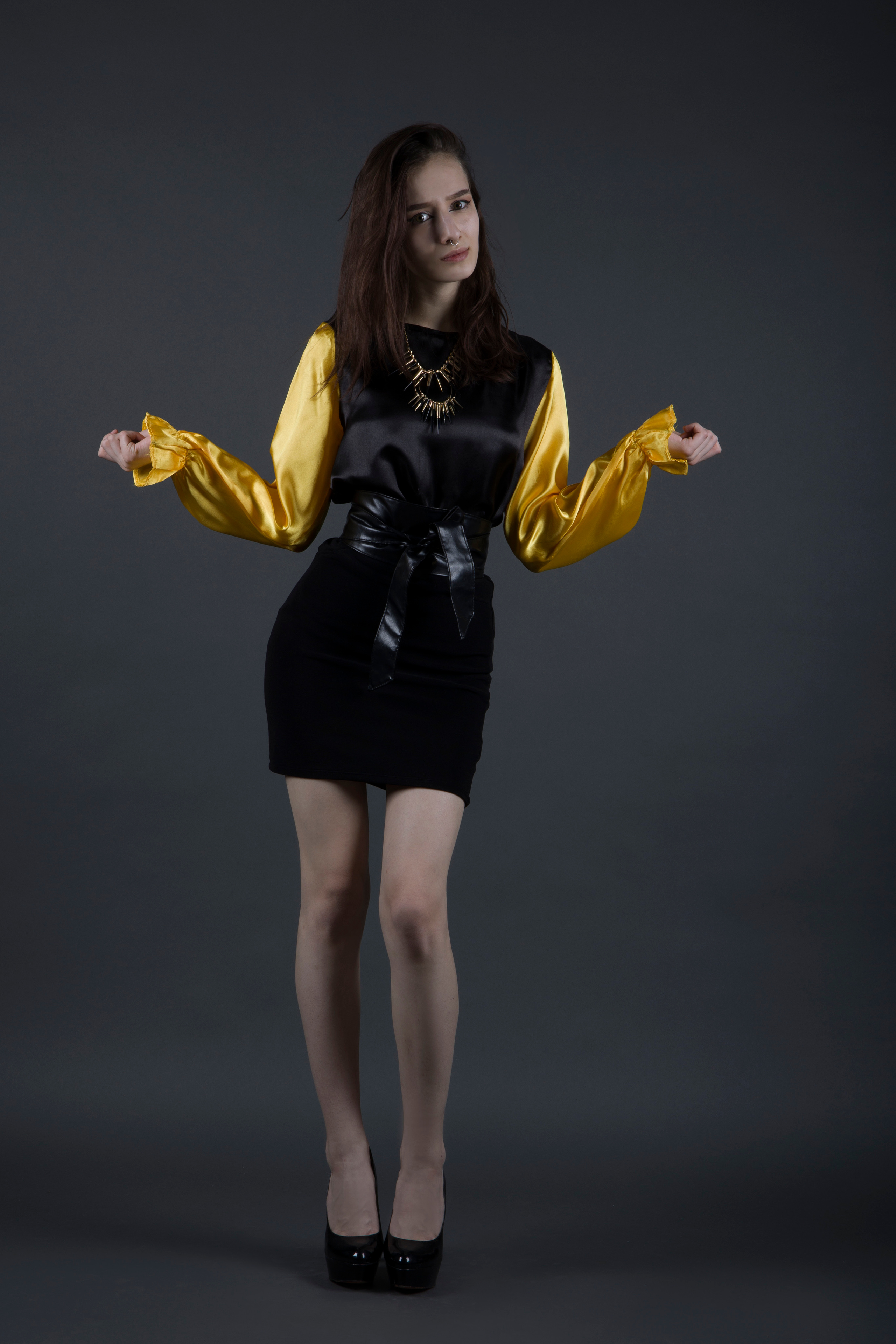 Карнавальные костюмы, вечерние и свадебные платья аренда посуточно, прокат в Жуковском. Фотограф для маркетплейсов, фотоуслуги в Жуковском Татьяна Марсуверских