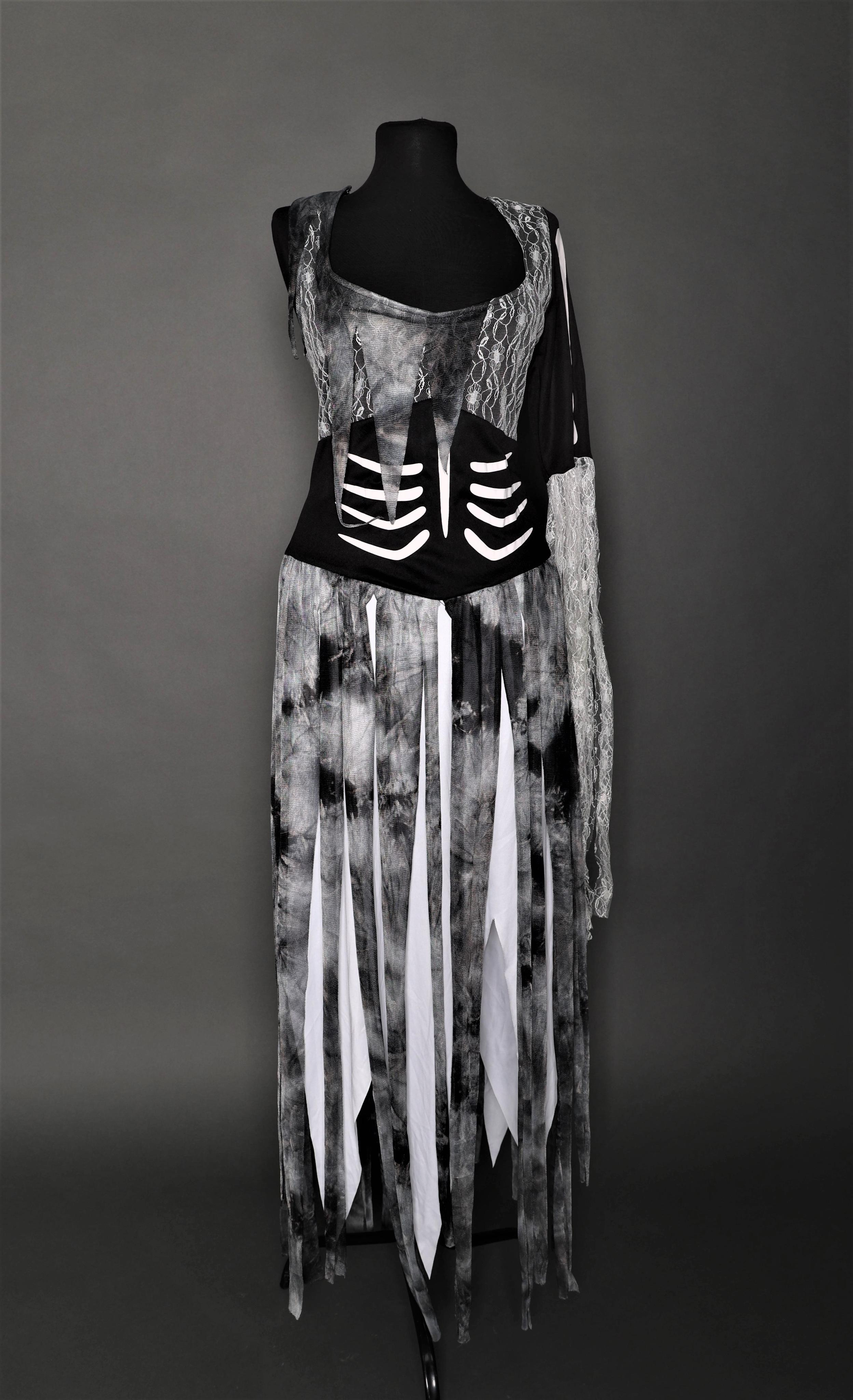 Фотограф Татьяна Марсуверских, участник и многократный призёр всероссийских и  международных конкурсов. Фотограф Жуковский, фотоуслуги в жуковском , Фотосессии, студийная съёмка, студийный портрет, студийный фотограф, детский фотограф, уличная фотопрогулка, репортажная съёмка, съёмки для маркетплейс, свадебный фотограф, свадебная фотосессия, церковная съёмка, церковный фотограф, съёмка  крещения, фотограф на крестины, съёмка венчания, фотосессия беременности , фотограф на выписку из род. дома, фотограф в школу, фотограф в детский сад, арт фотограф, предметная съёмка, предметный фотограф, фотограф на день рождения, фотограф на детский праздник, осенняя фотосессия, деловая фотосессия, портфолио, бьюти фотограф, фотограф автотранспорта, съёмка недвижимости, пейзажная съёмка, коммерческий фотограф, новогодняя фотосессия, эмоциональный портрет, фуд фотограф, фотограф анималист, уличный фотограф, домашняя фотосессия, косплей, модели, ню, пейзажный фотограф, фотосъёмка архитектуры, ретушь, обработка фотографий, фотосъёмка новорожденных Фотограф Татьяна Марсуверских  прокат карнавальных костюмов в Жуковском, крылья, аренда костюмов, вечерние платья, реквизит для съёмок, одежда, наряды для фотосессий посуточно