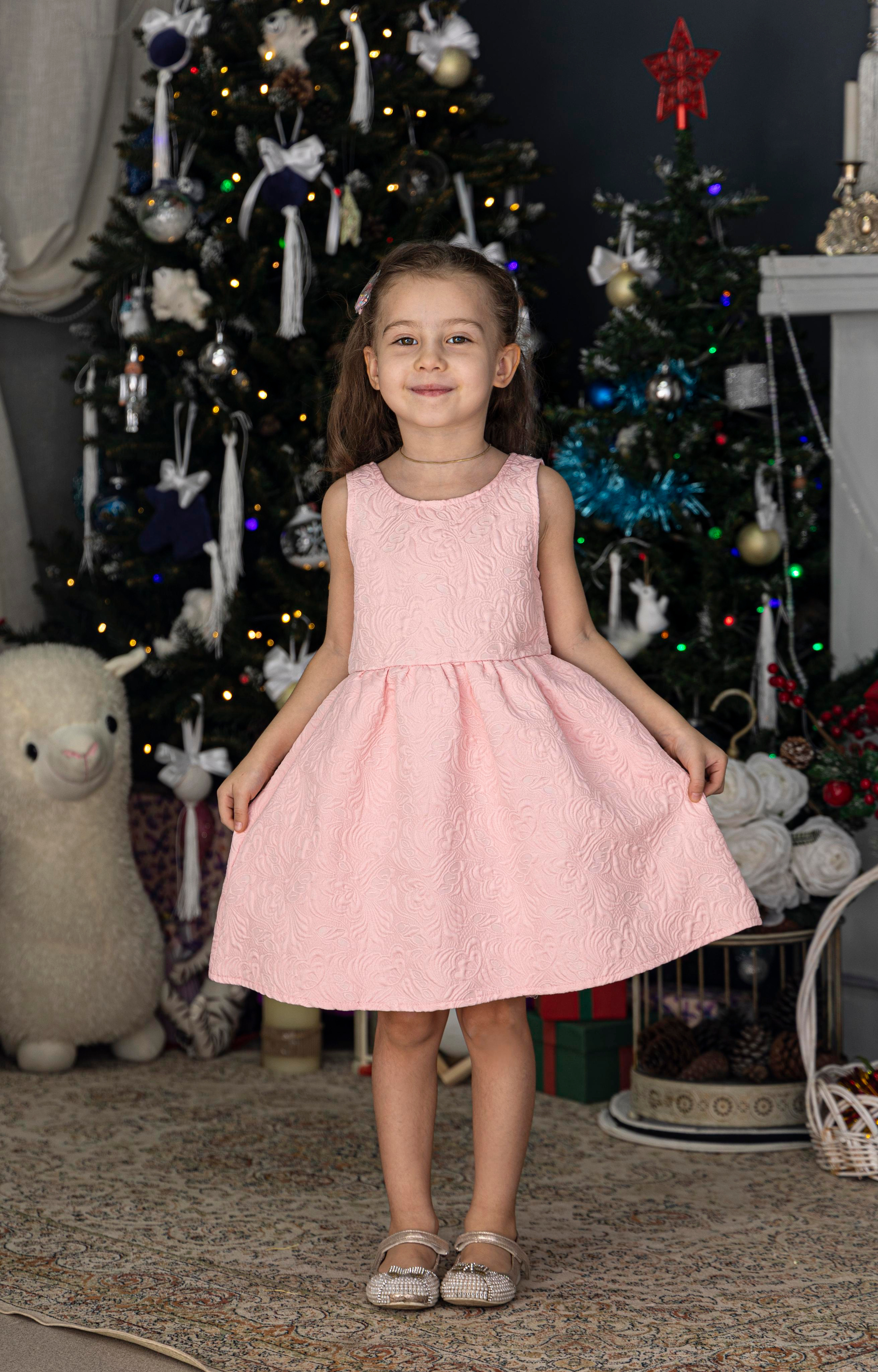 Карнавальные костюмы, вечерние и свадебные платья аренда посуточно, прокат в Жуковском. Одежда для фотосессий, аксессуары. Фотограф для маркетплейсов, фотоуслуги в Жуковском Татьяна Марсуверских