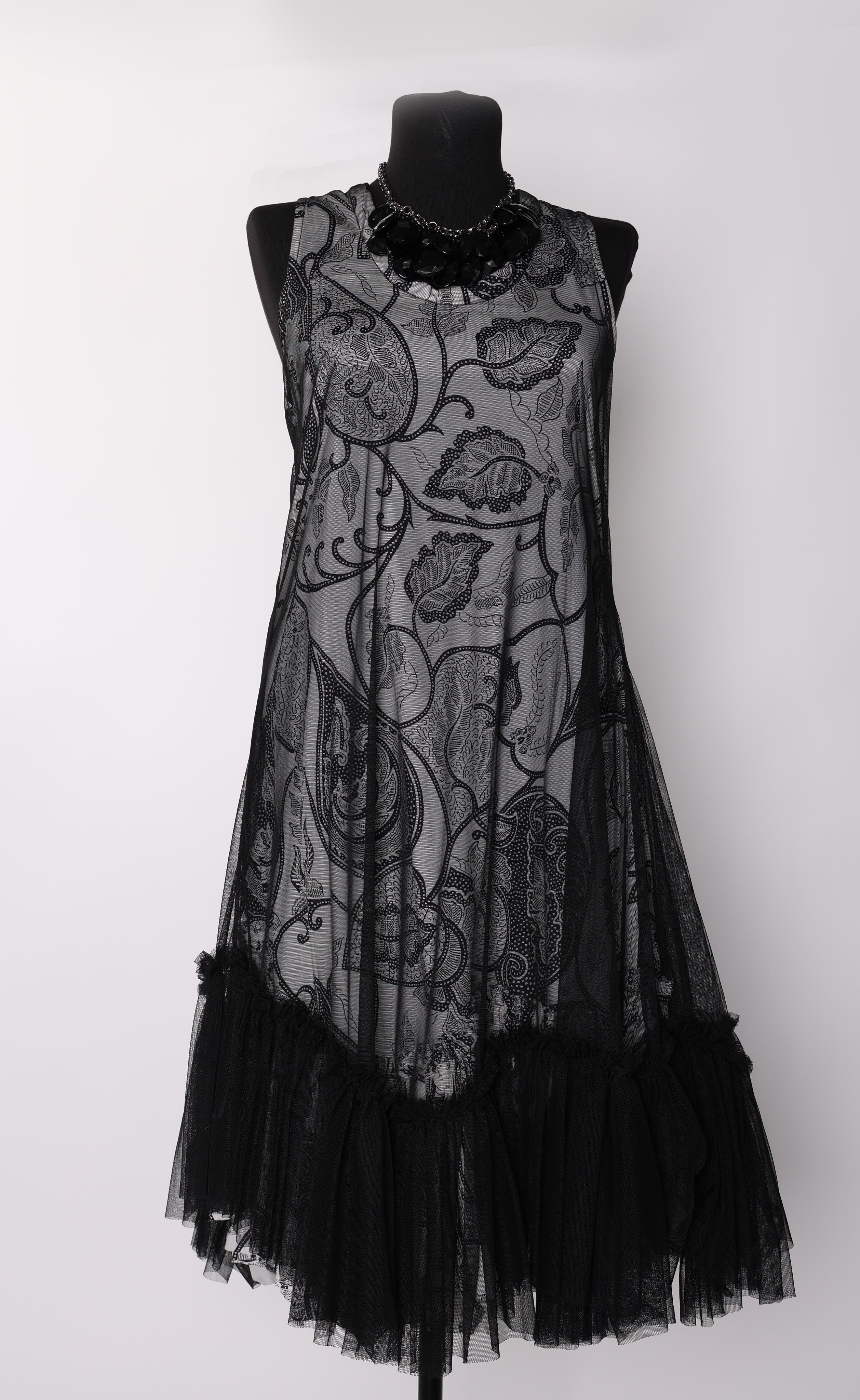 Карнавальные костюмы, вечерние и свадебные платья аренда посуточно, прокат в Жуковском. Фотограф для маркетплейсов, фотоуслуги в Жуковском Татьяна Марсуверских