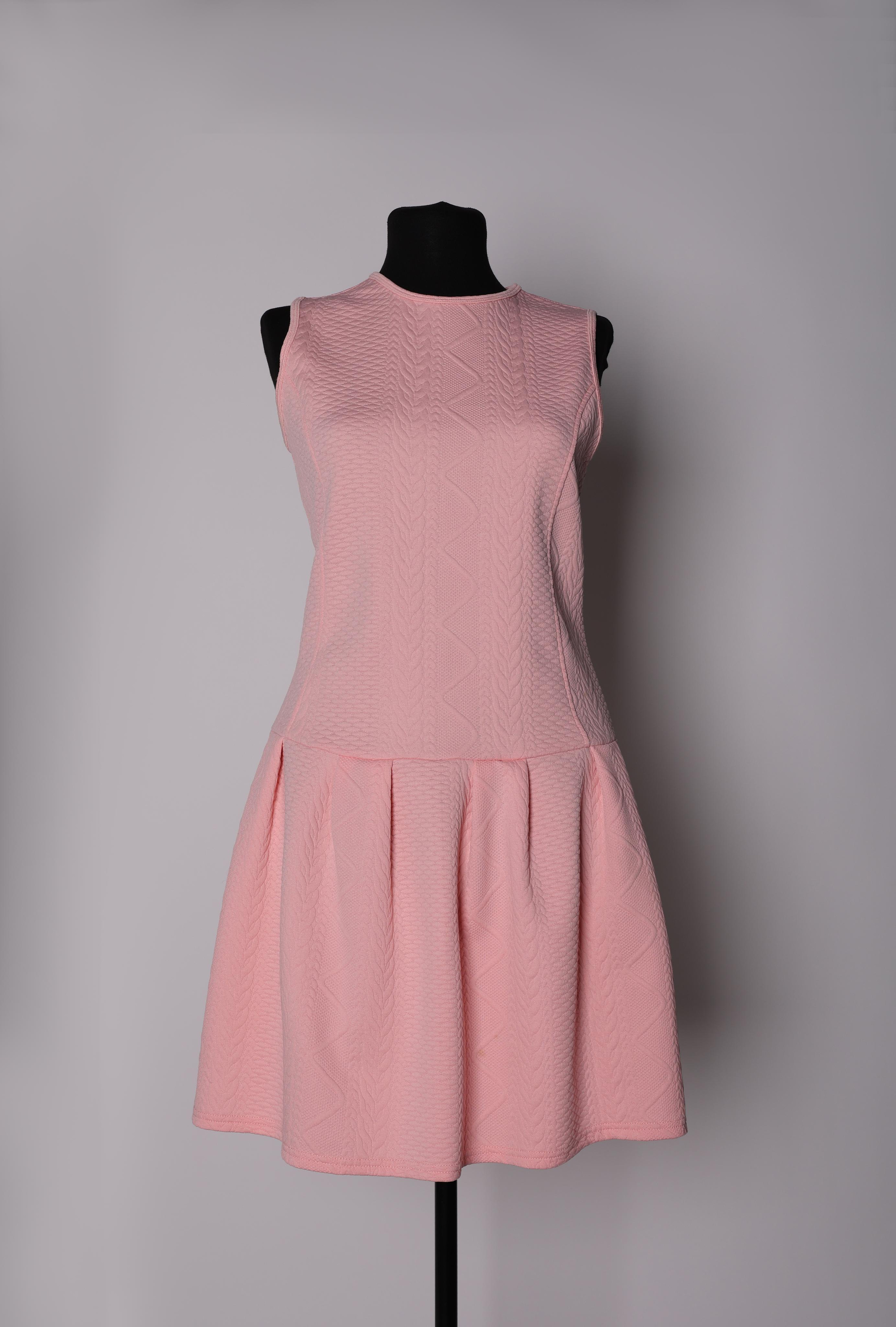 Карнавальные костюмы, вечерние и свадебные платья аренда посуточно, прокат в Жуковском. Фотограф для маркетплейсов, фотоуслуги в Жуковском Татьяна Марсуверских