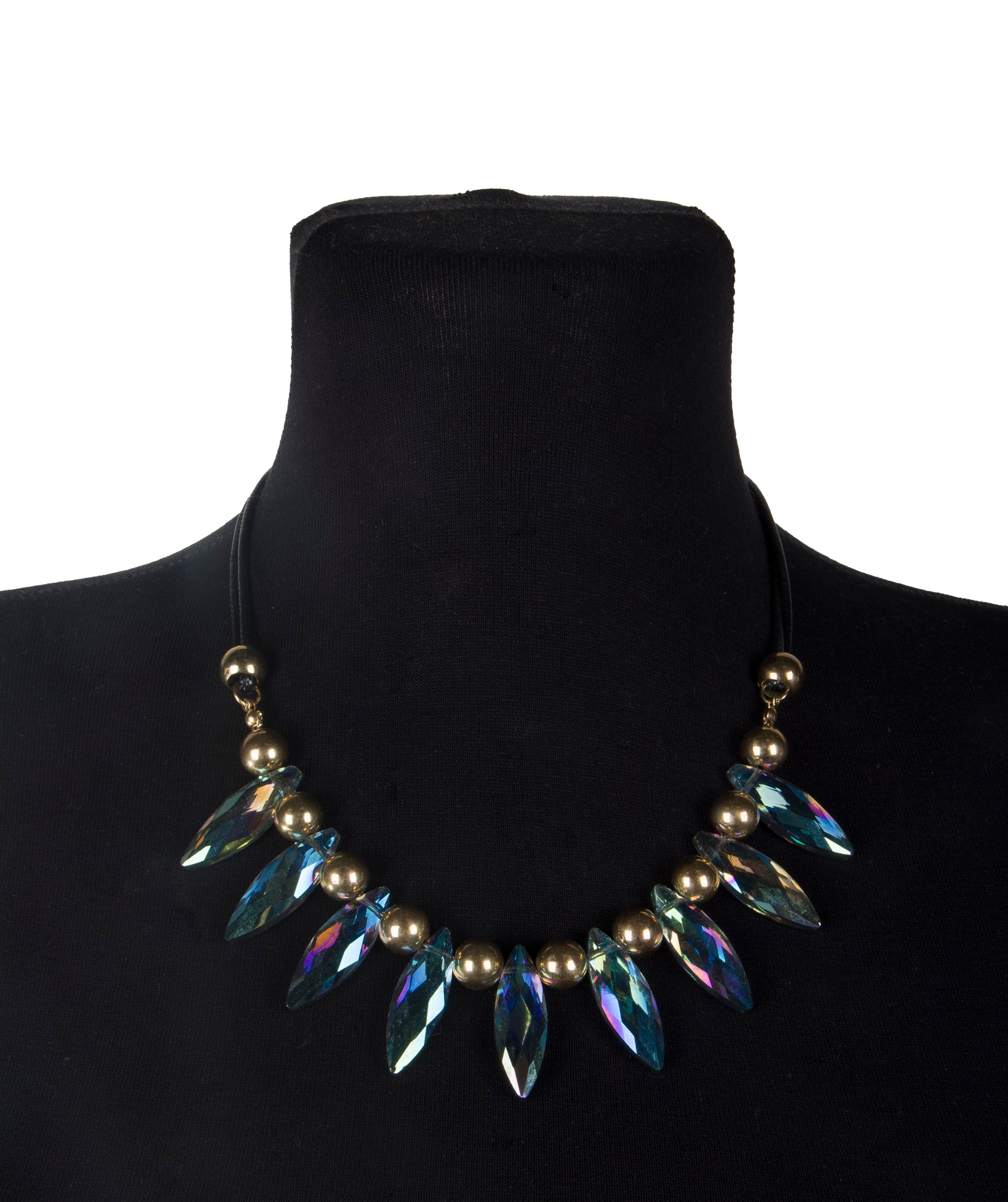 Карнавальные костюмы, вечерние и свадебные платья аренда посуточно, прокат в Жуковском. Одежда для фотосессий, аксессуары. Фотограф для маркетплейсов, фотоуслуги в Жуковском Татьяна Марсуверских