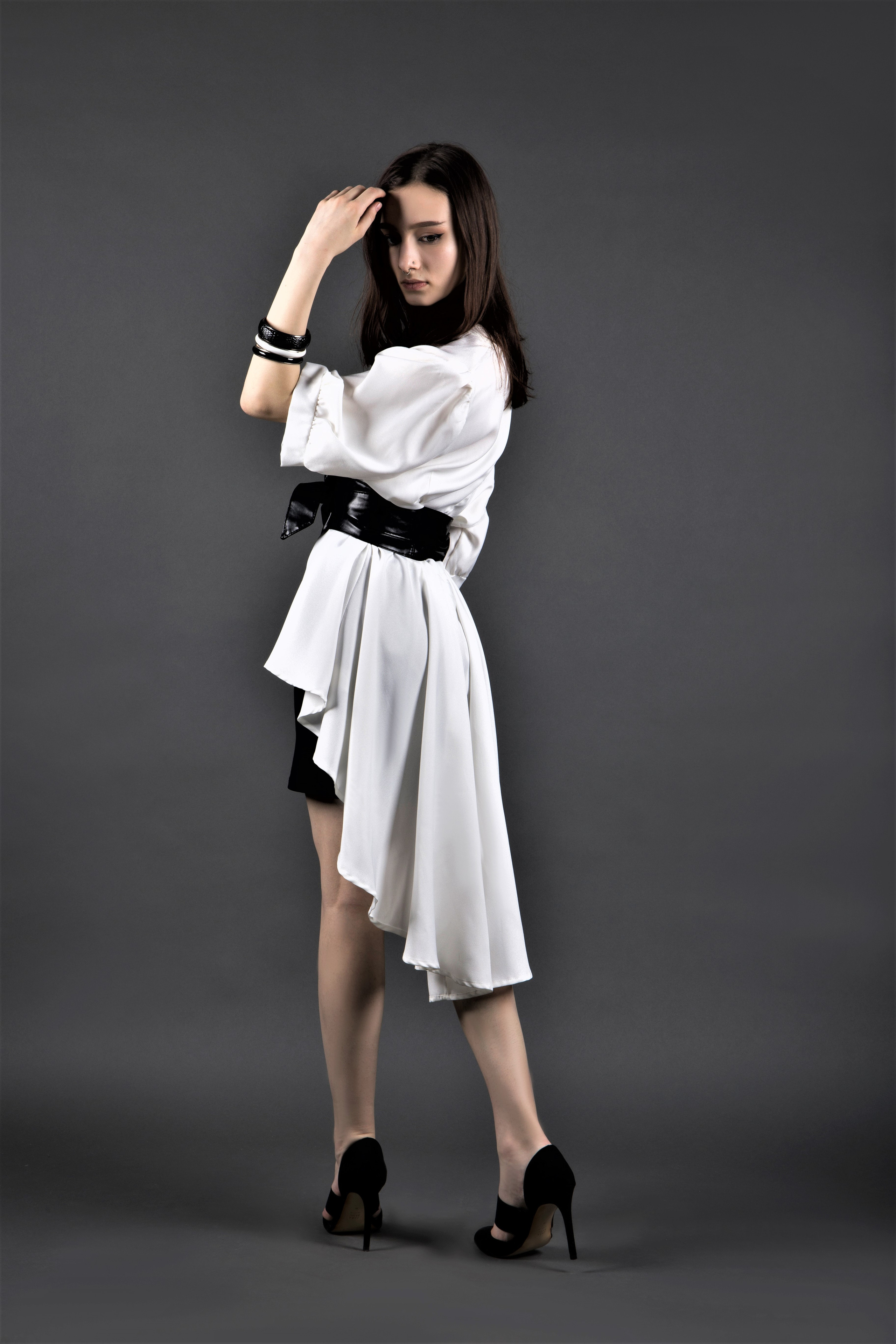 Карнавальные костюмы, вечерние и свадебные платья аренда посуточно, прокат в Жуковском. Фотограф для маркетплейсов, фотоуслуги в Жуковском Татьяна Марсуверских