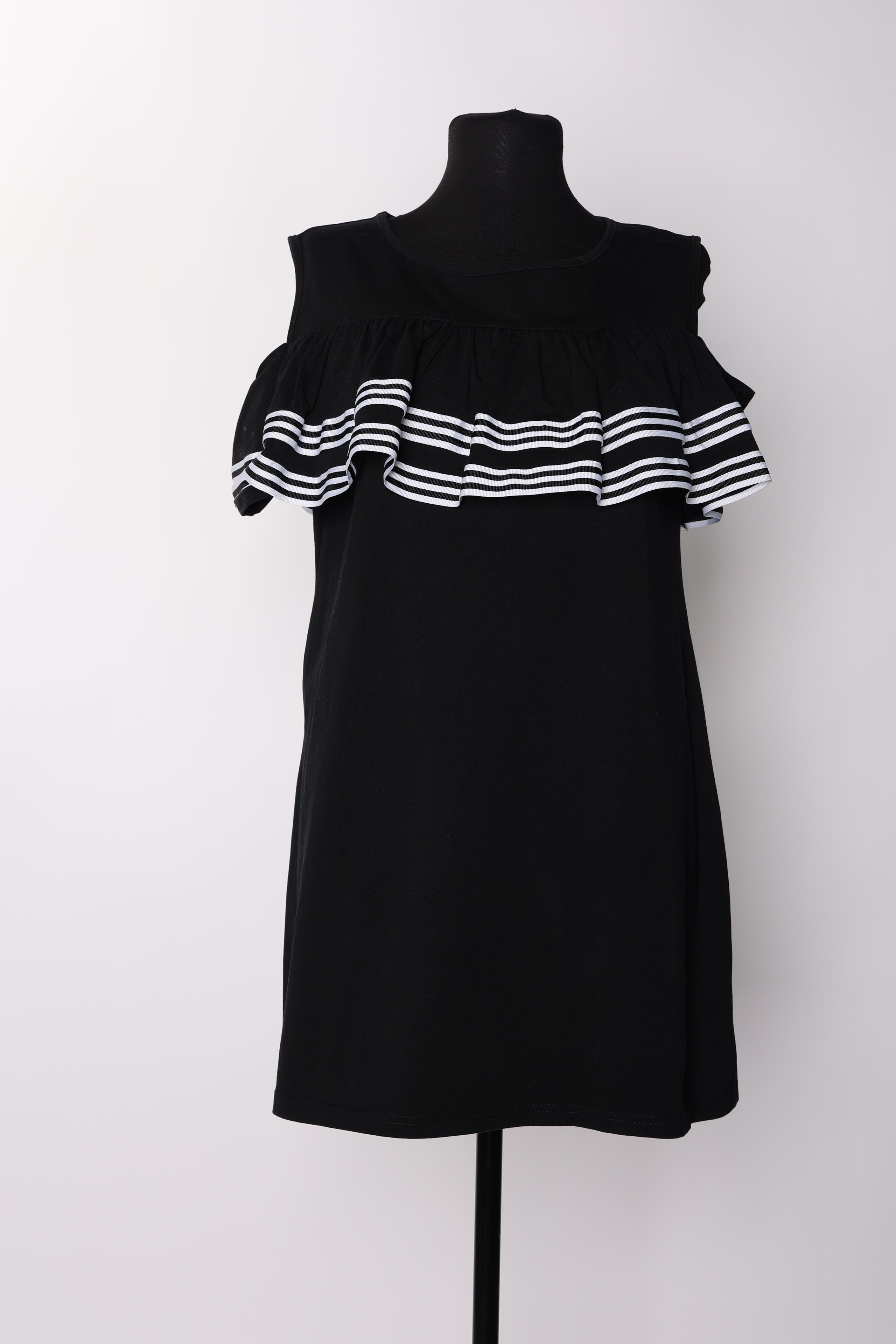 Карнавальные костюмы, вечерние и свадебные платья аренда посуточно, прокат в Жуковском. Фотограф для маркетплейсов, фотоуслуги в Жуковском Татьяна Марсуверских