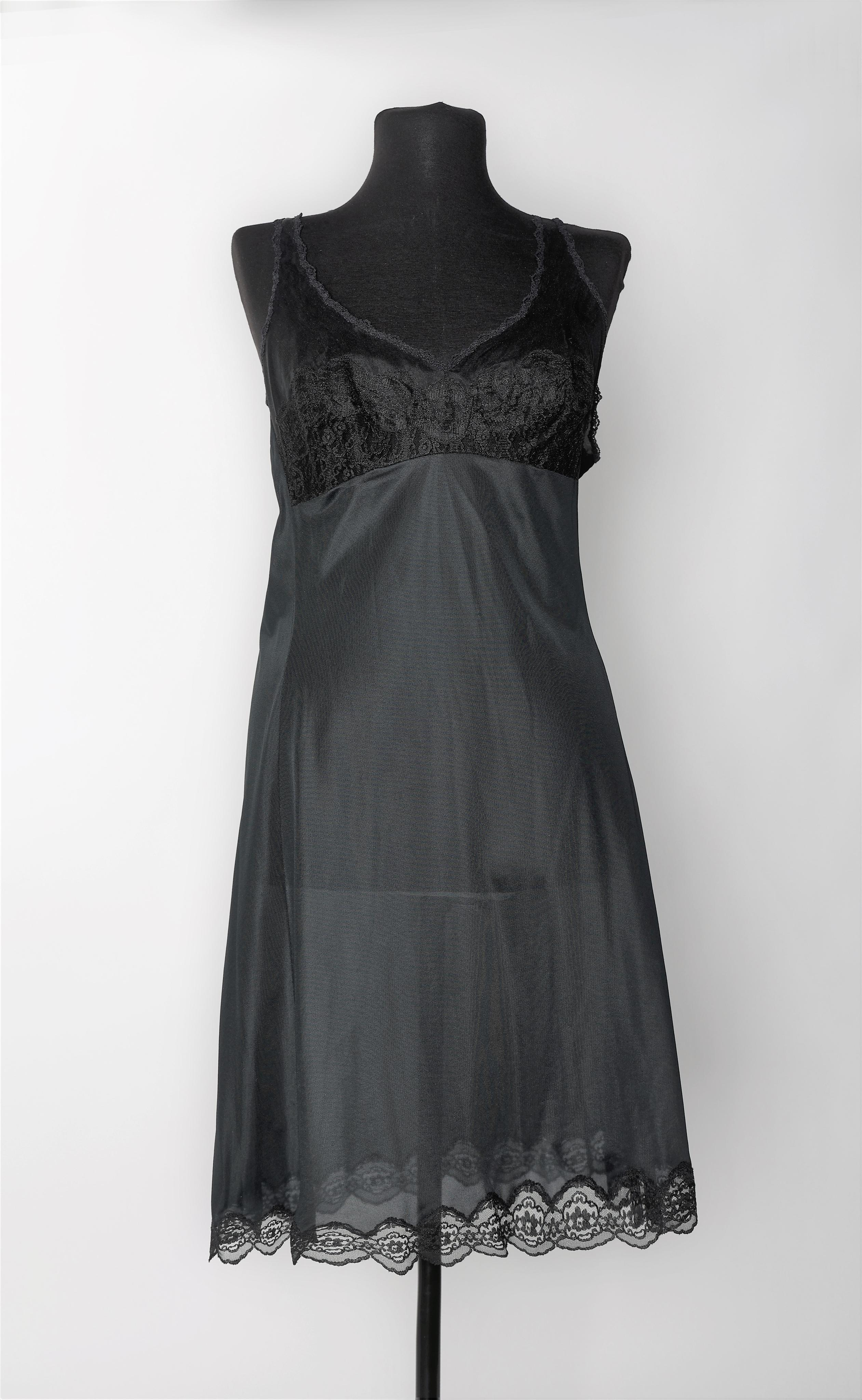 Карнавальные костюмы, вечерние и свадебные платья аренда посуточно, прокат в Жуковском. Одежда для фотосессий. Фотограф для маркетплейсов, фотоуслуги в Жуковском Татьяна Марсуверских