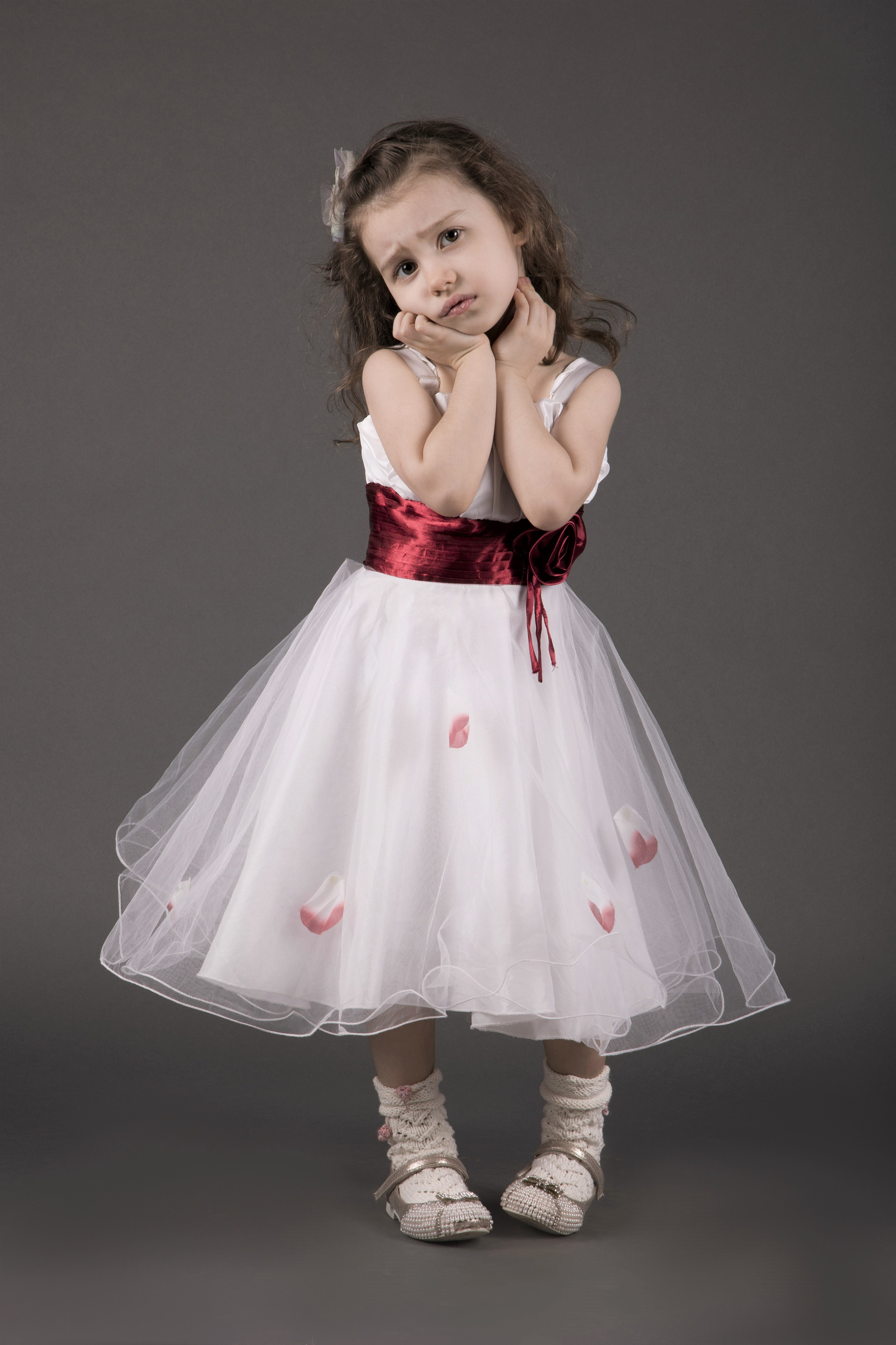 Карнавальные костюмы, вечерние и свадебные платья аренда посуточно, прокат в Жуковском. Одежда для фотосессий, аксессуары. Фотограф для маркетплейсов, фотоуслуги в Жуковском Татьяна Марсуверских