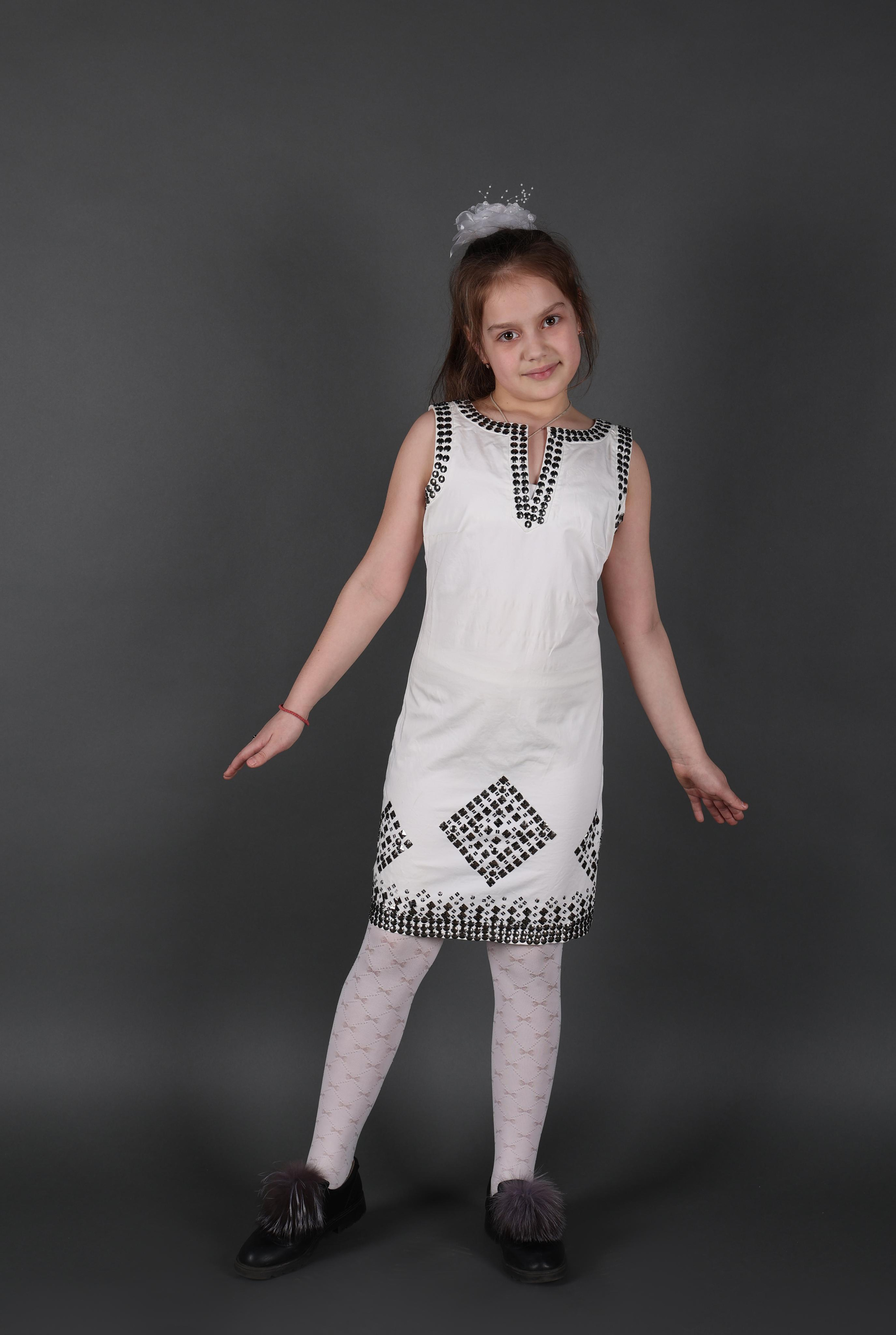 Карнавальные костюмы, вечерние и свадебные платья аренда посуточно, прокат в Жуковском. Одежда для фотосессий, аксессуары. Фотограф для маркетплейсов, фотоуслуги в Жуковском Татьяна Марсуверских