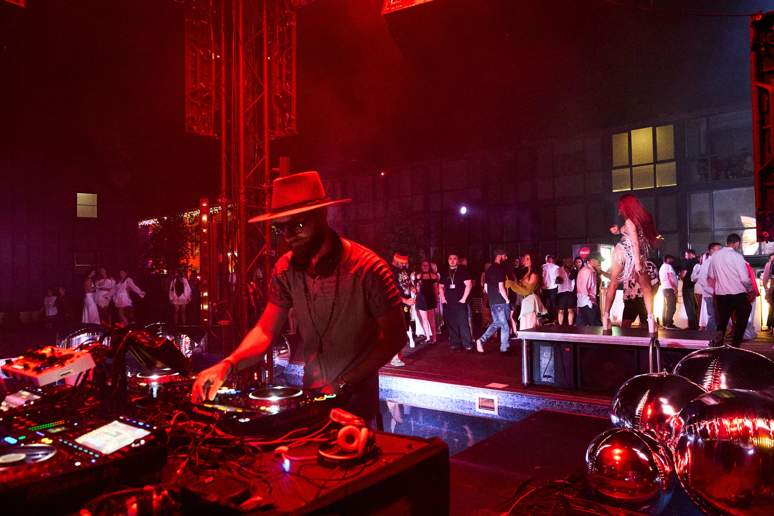 FACE2FACE. Фотограф Максим Маркелов