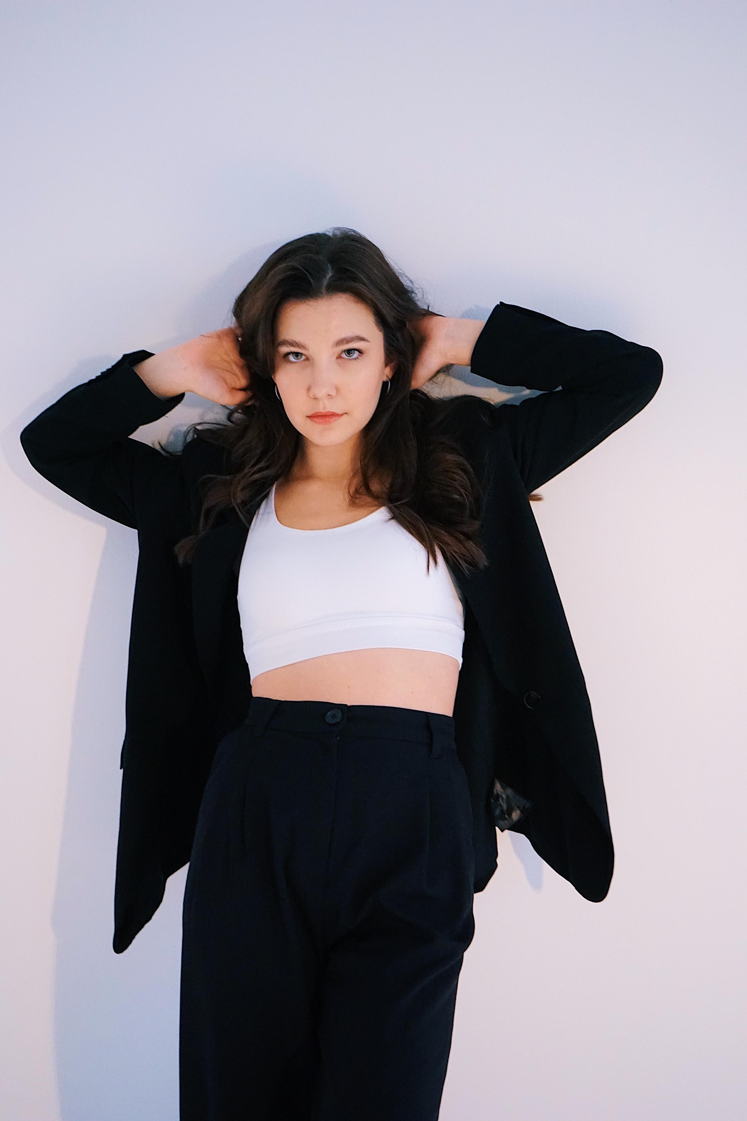 Виктория, студия. Женский фотограф в Москве Уварова Анастасия