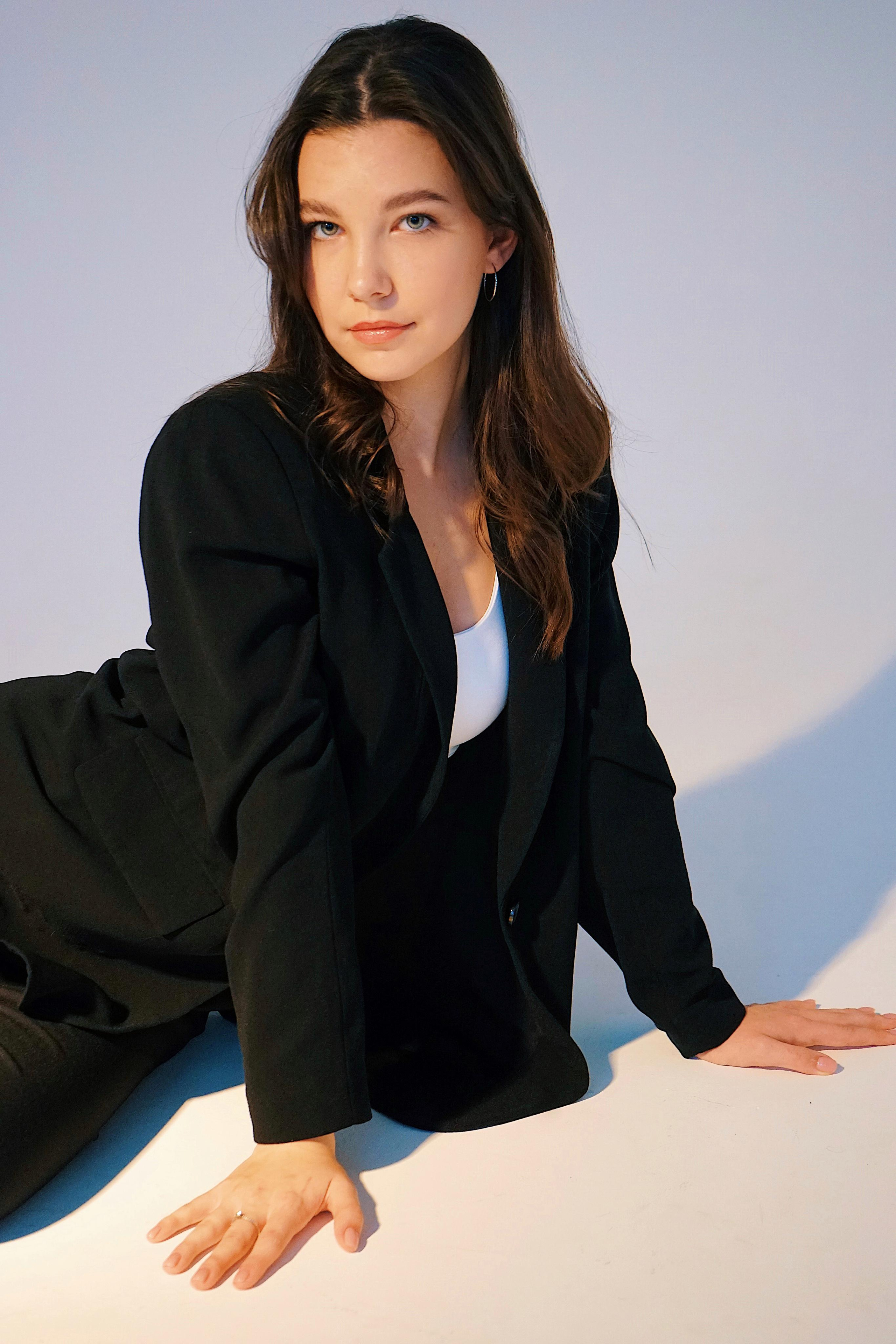 Виктория, студия. Женский фотограф в Москве Уварова Анастасия