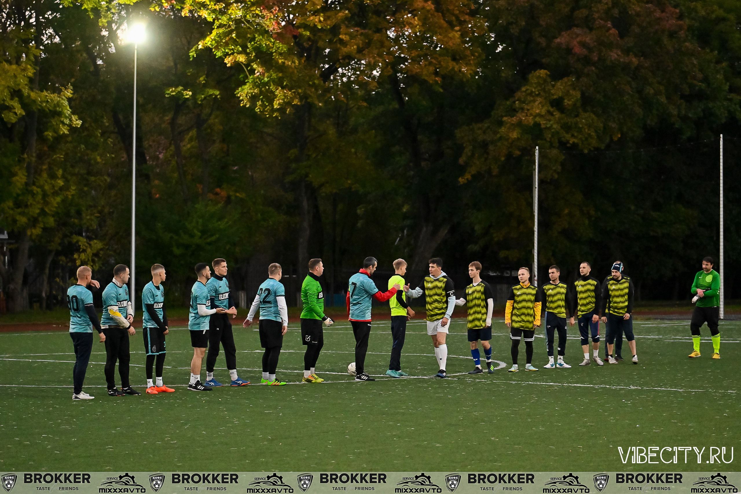 Калининградская Любительская Футбольная Лига. VIBECITY.RU Вайб Сити Ру Фоторепортажи Фотоотчеты Калининград
