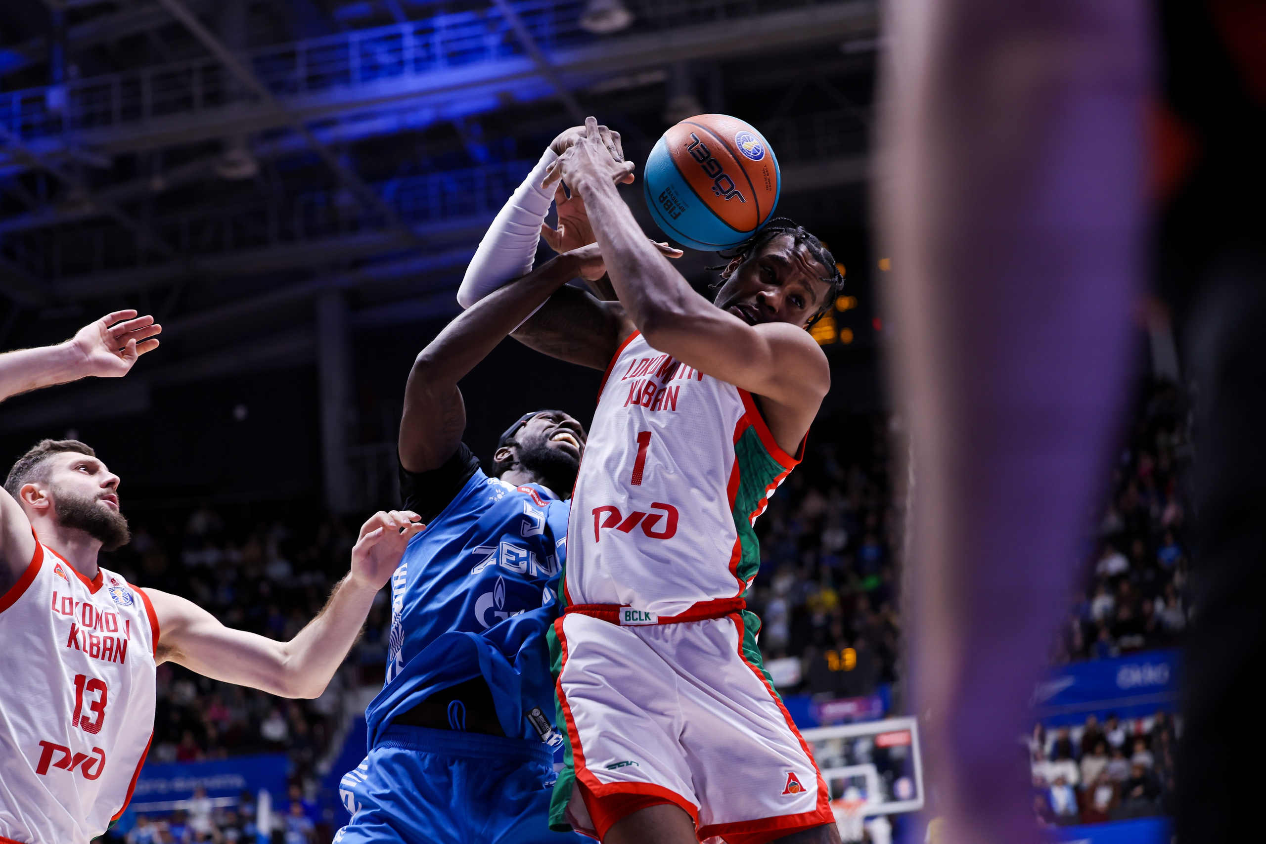 БК Зенит — БК Локомотив-Кубань 07.05.2025. Спортивный и репортажный фотограф Антон Тереханов
