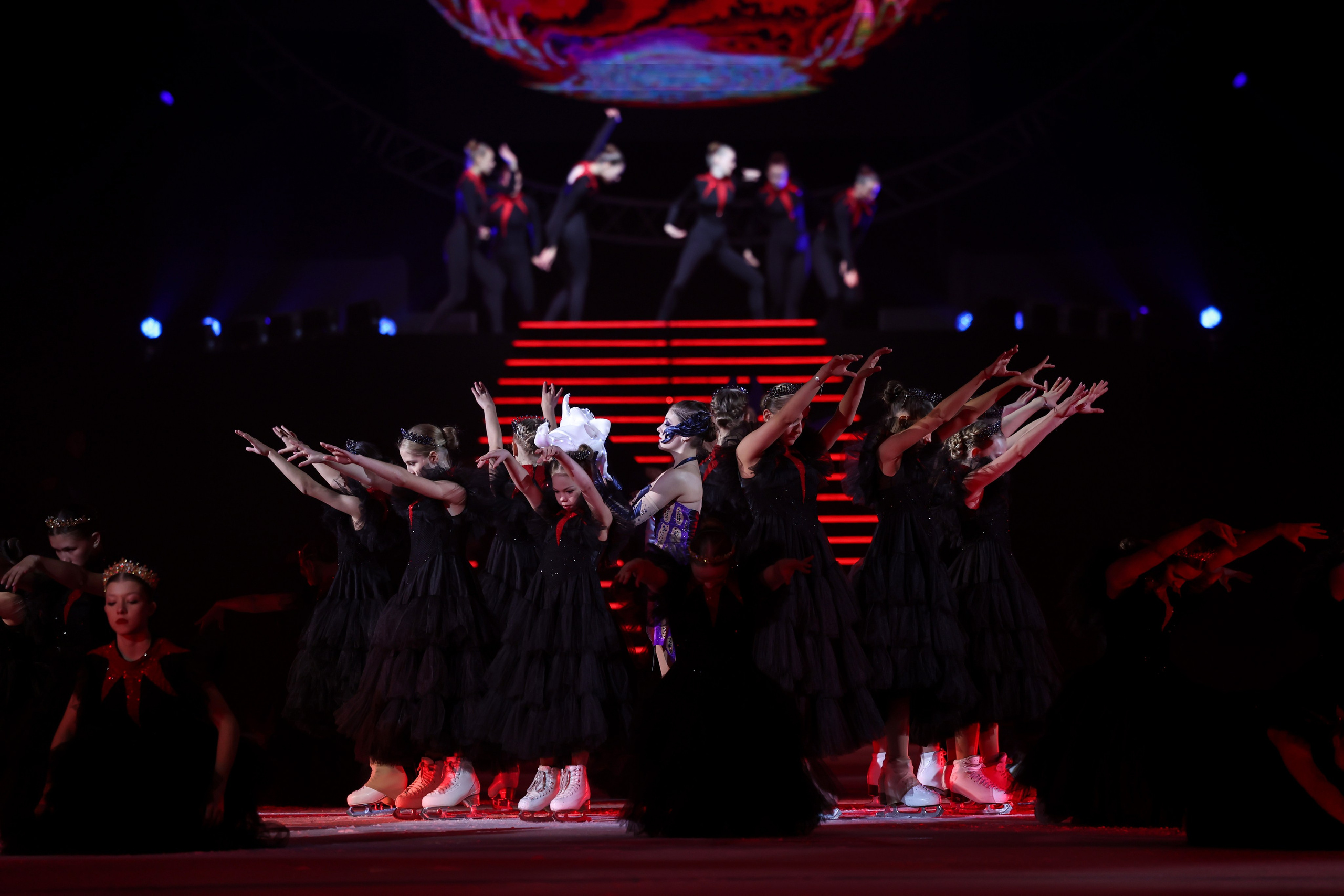 «Русалочка» шоу Евгения Плющенко 26 октября 2024. Спортивный и репортажный фотограф Антон Тереханов