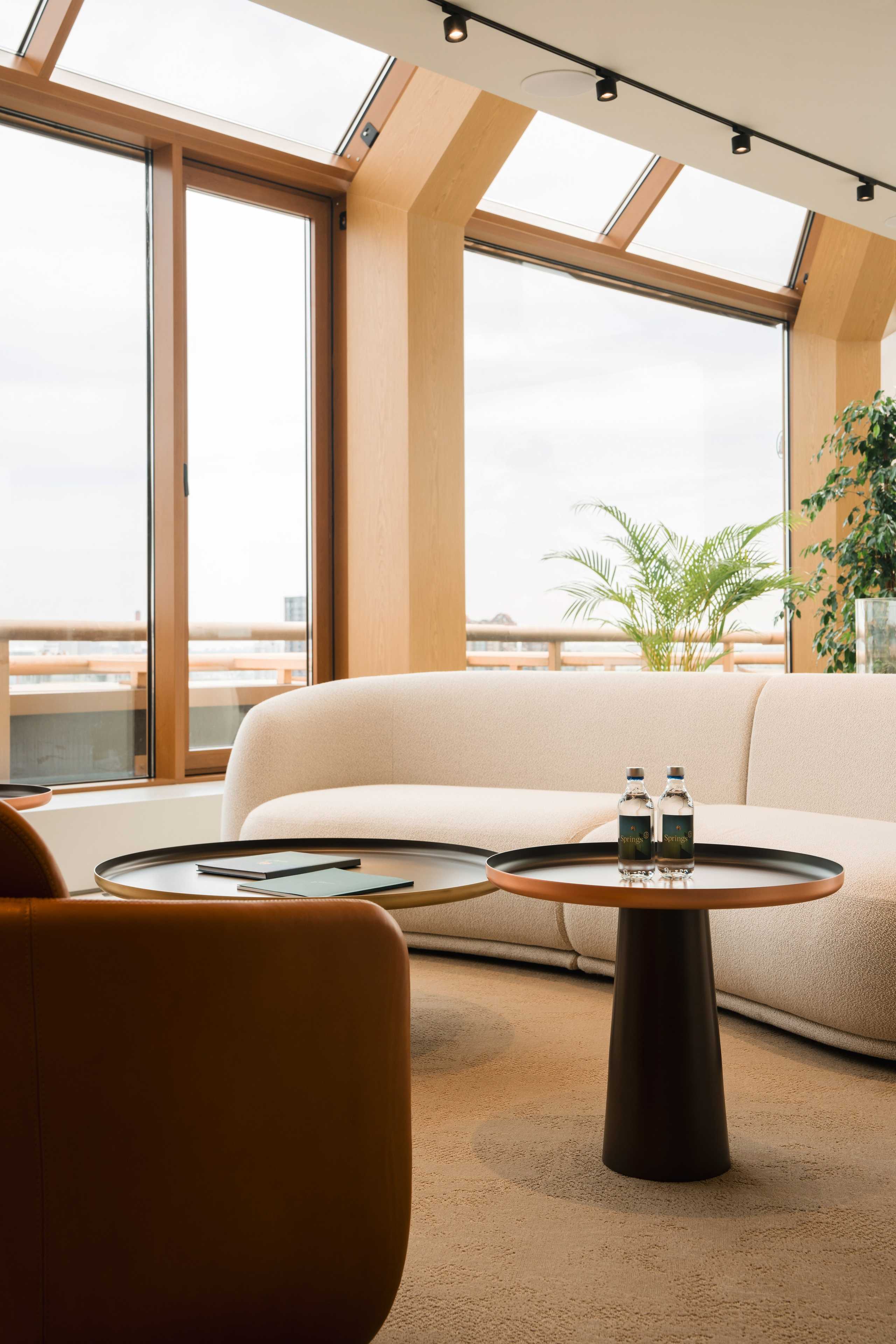 Springs, UNIQ. @tomrus: Рустам Шагиморданов — фотограф