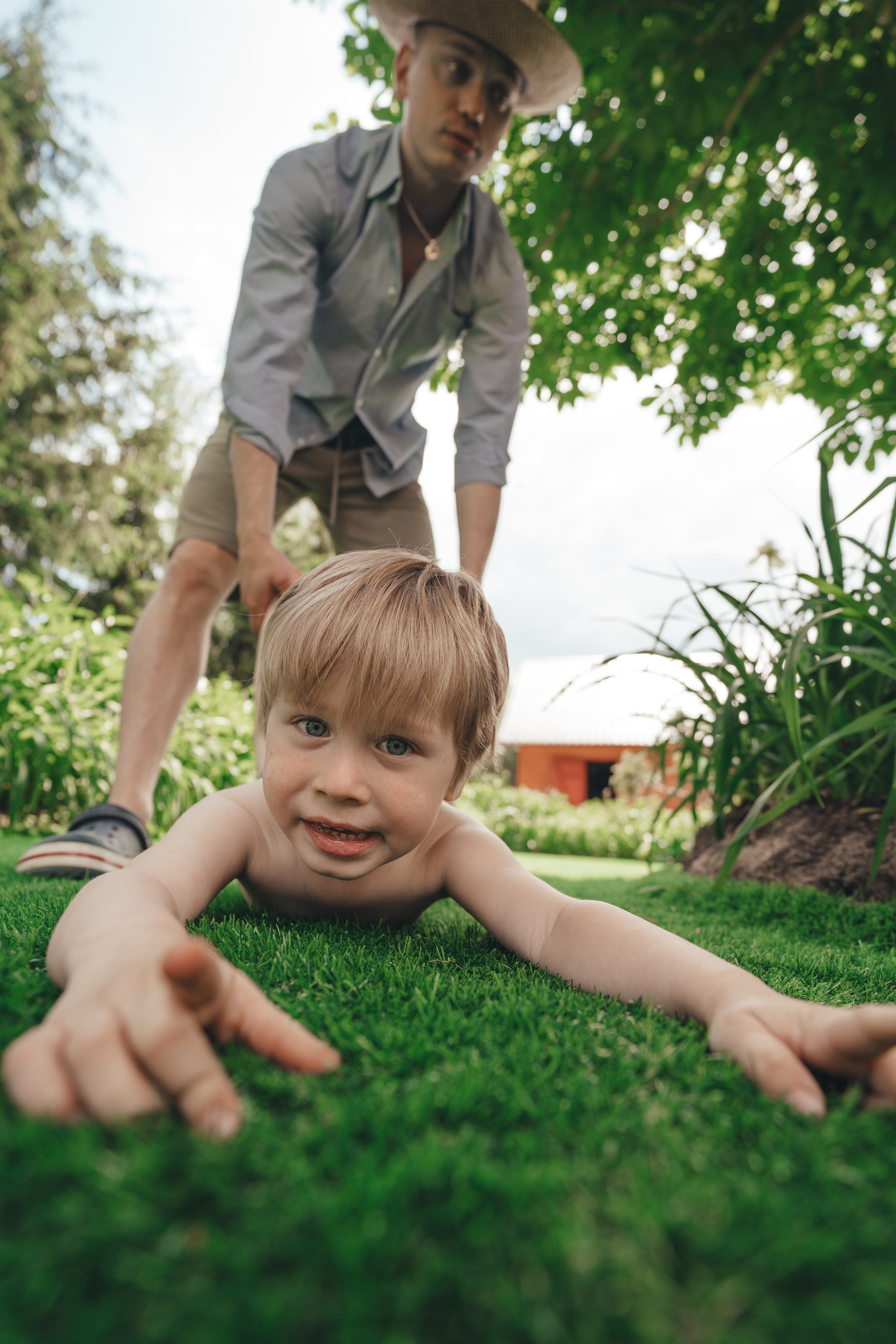 СЫН ВИДИТ В ОТЦЕ ГЕРОЯ, ДОЧЬ — РЫЦАРЯ. Семейный и детский фотограф Анна Бренч