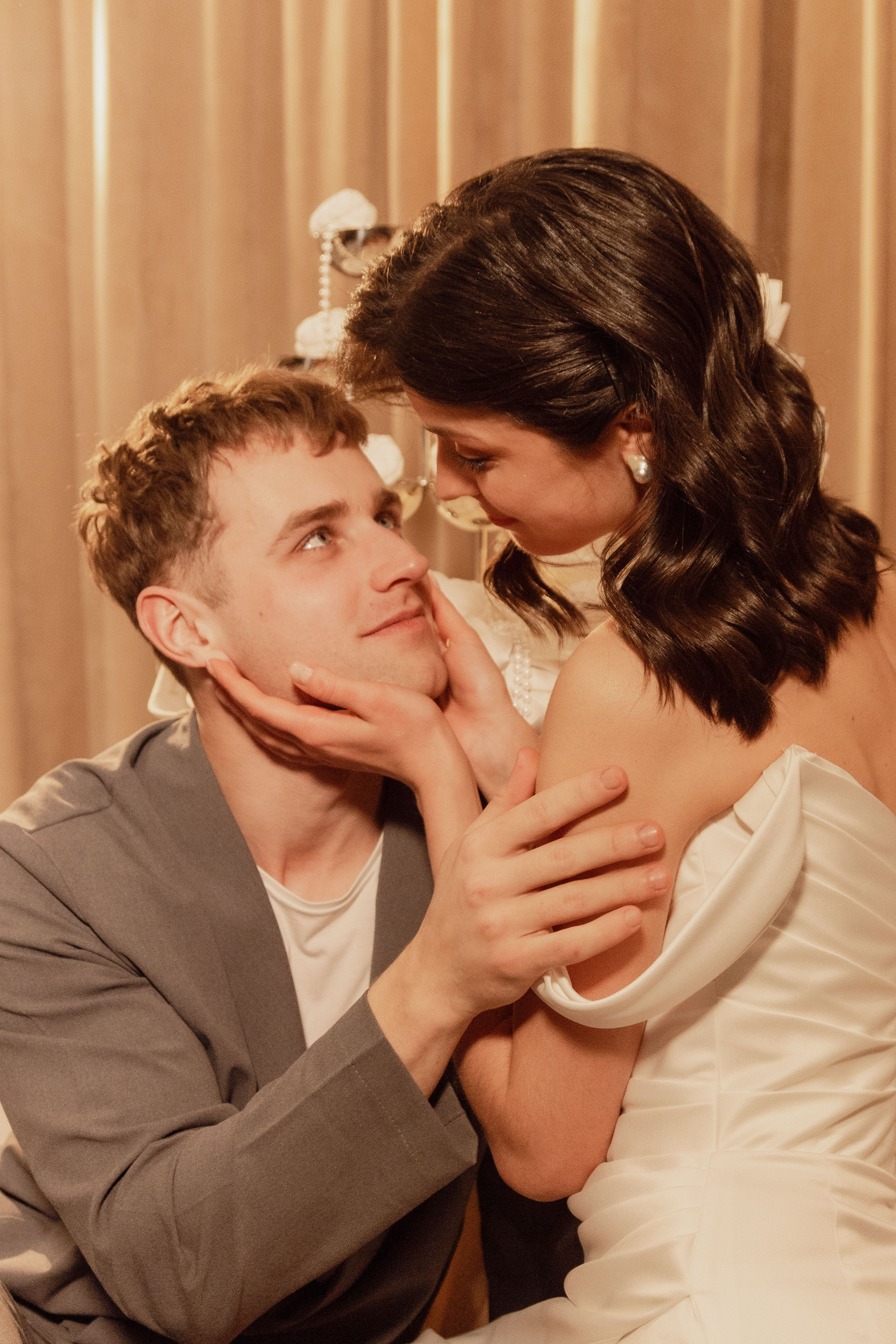 Свадебная съемка в Отеле River Palace. Фотограф Елена: естественные кадры с душой | Портреты, пары, свадьбы в Петербурге