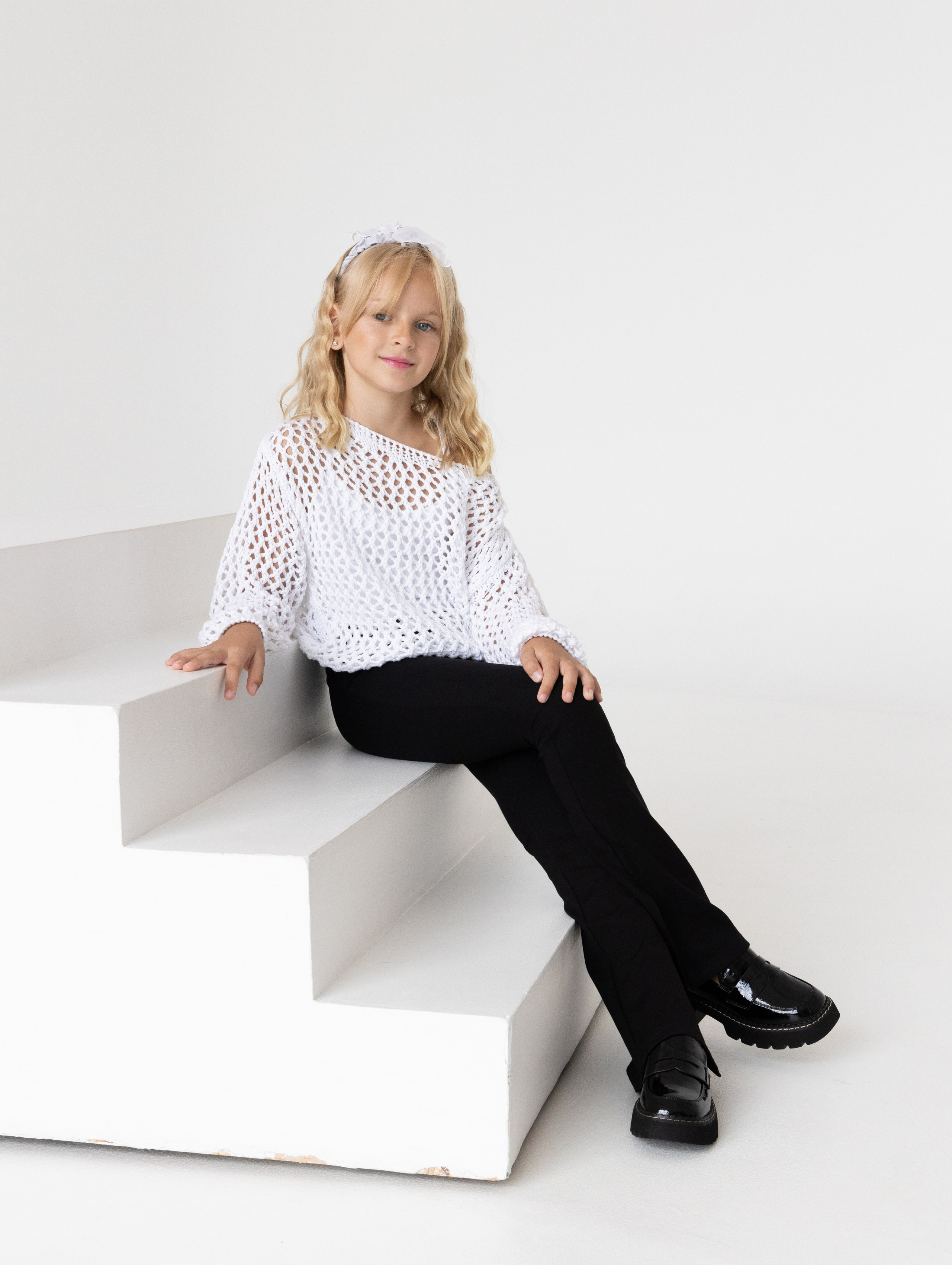 Каталожная съемка детской одежды для маркетплейса. Фотограф в Новосибирске Анна Полторацкая