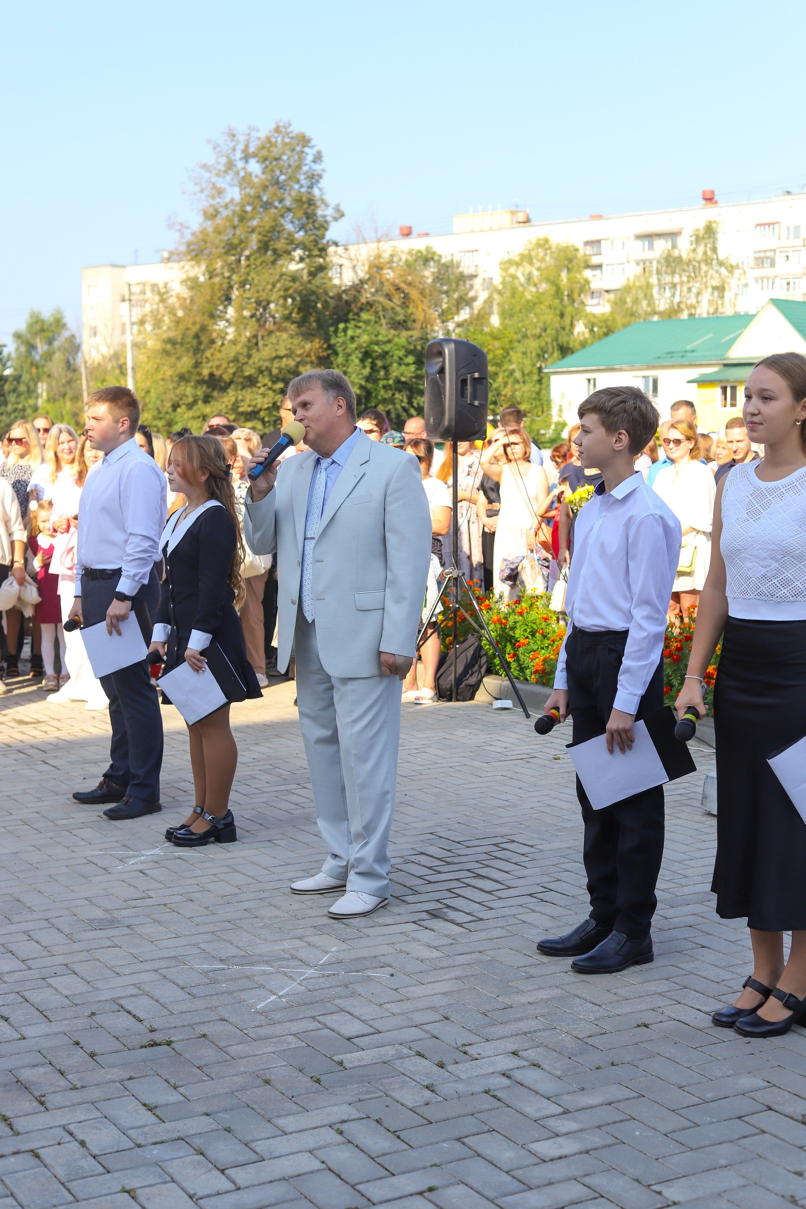 1 сентября. Выпускные альбомы, индивидуальные фотосессии в Костроме