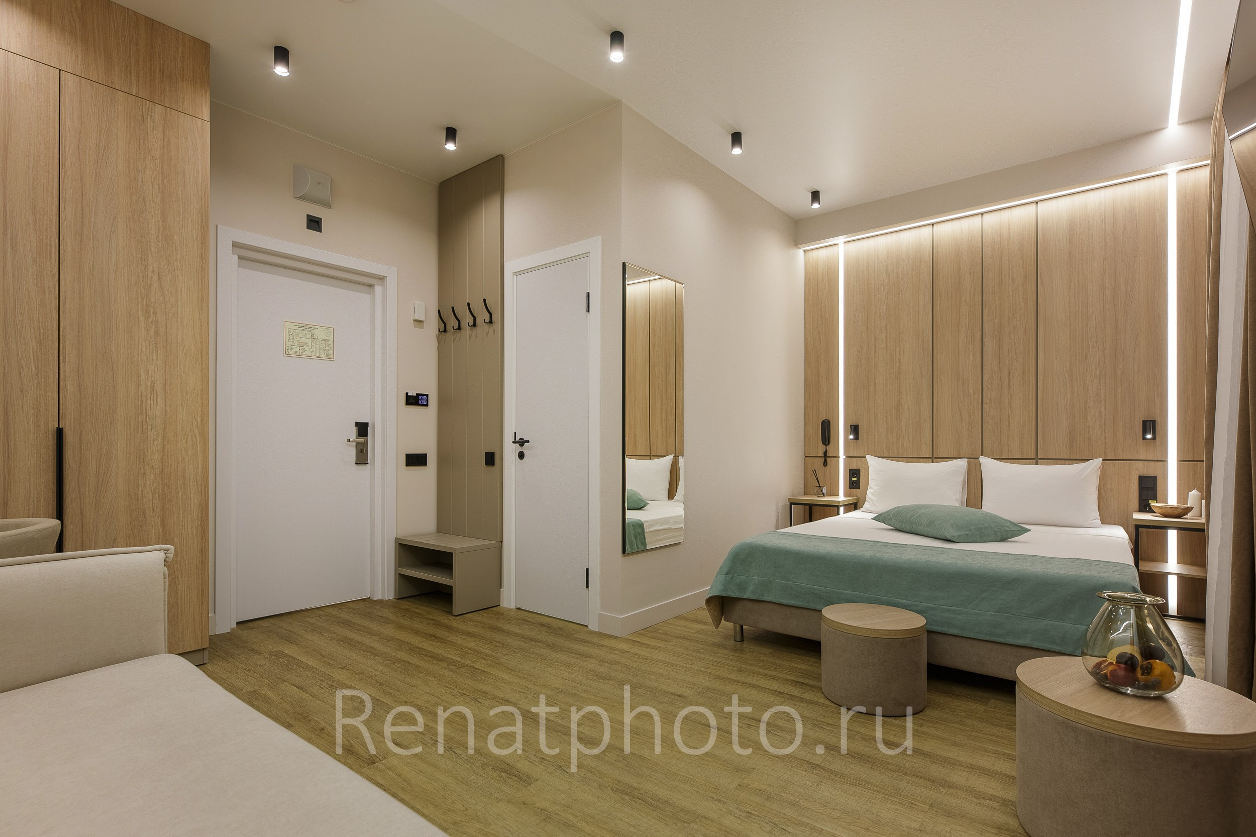 Интерьерная фотосъёмка отелей в г. Анапа. Профессиональная фотосъёмка интерьеров, предметная фотосессия еды для меню г. Анапа