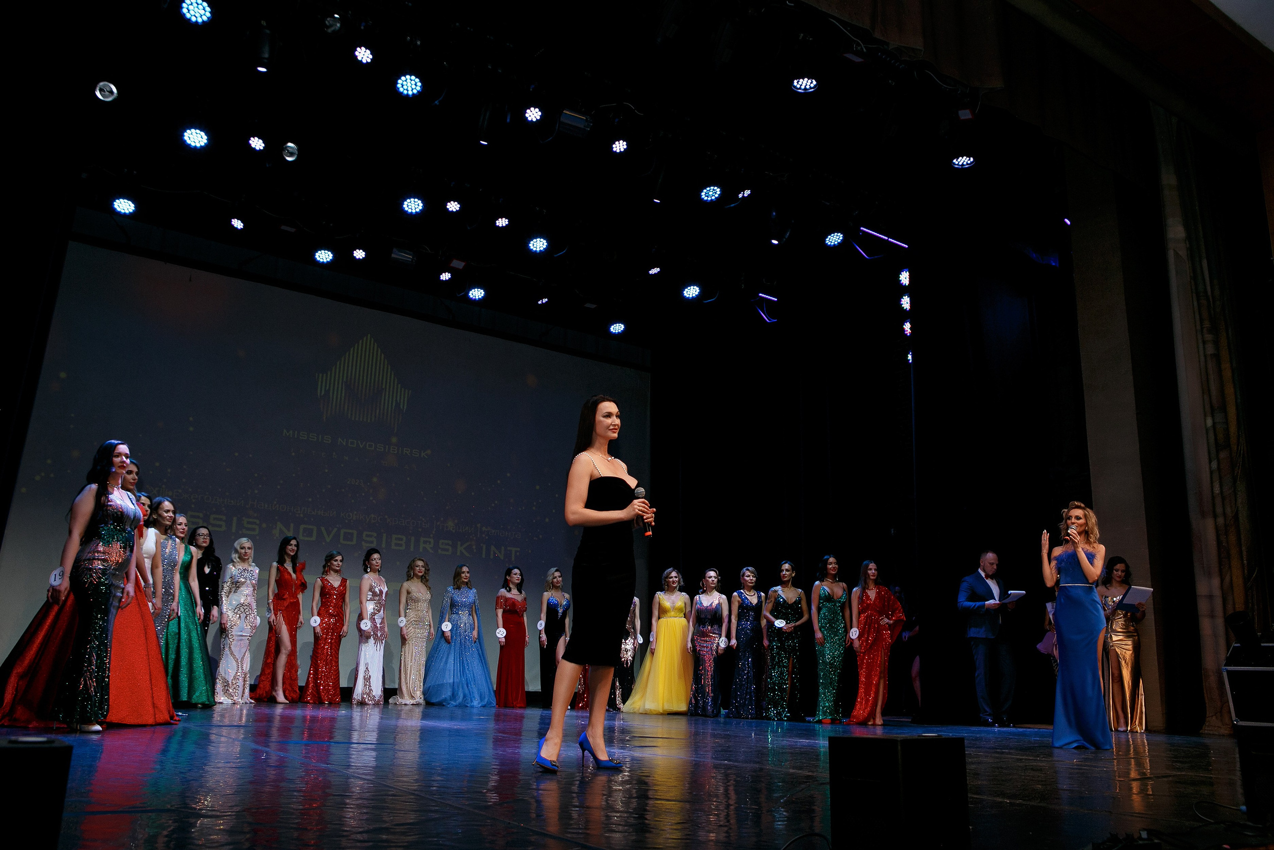 Финал Конкурса Красоты. Контент фотограф, съемка для маркетплейсов, фуд съемка и репортажи в Новосибирске Ралия Галеева