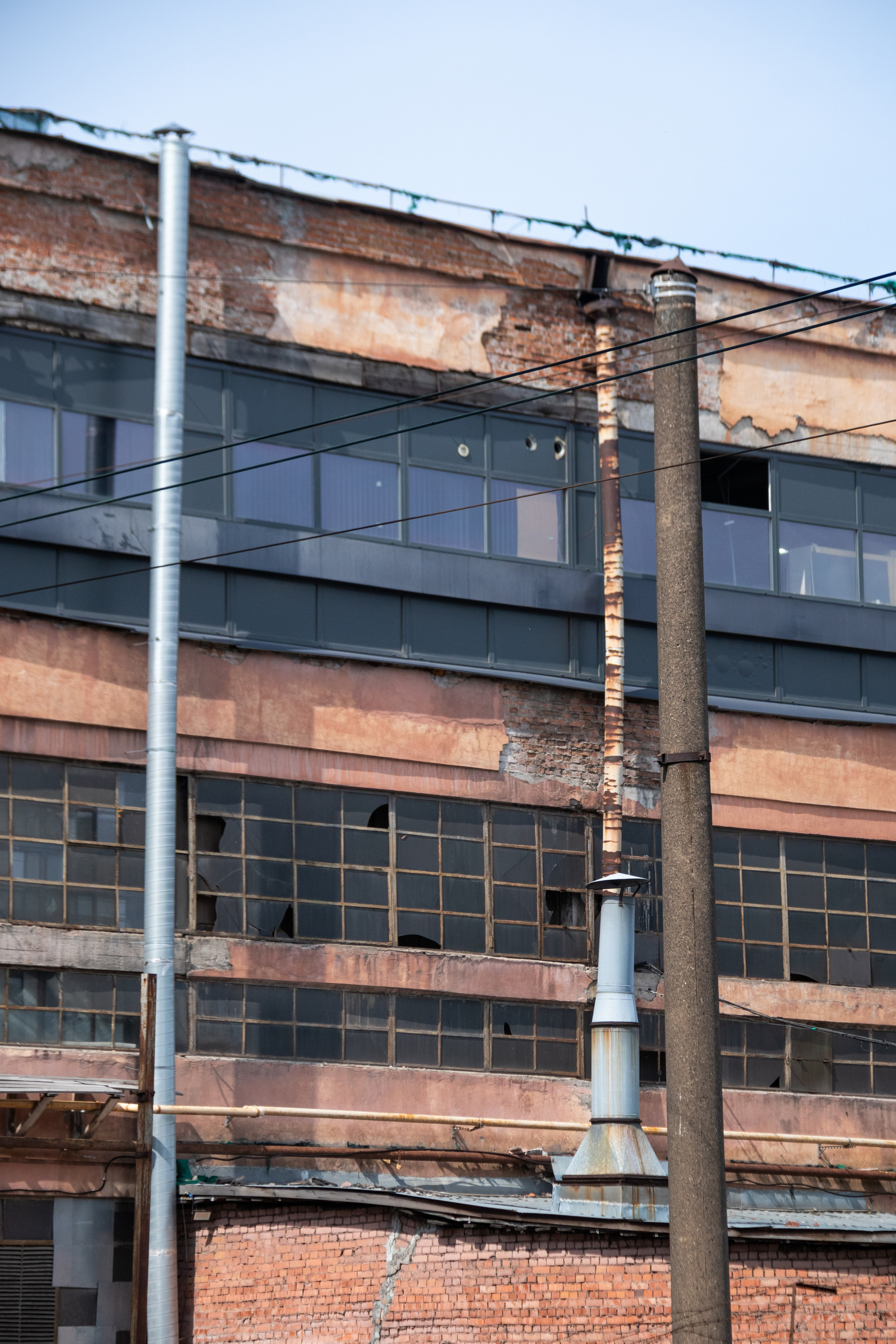 SNYT. An Alternative View of St. Petersburg’s Architecture. 2025. Janie valde |photographer & visual artist