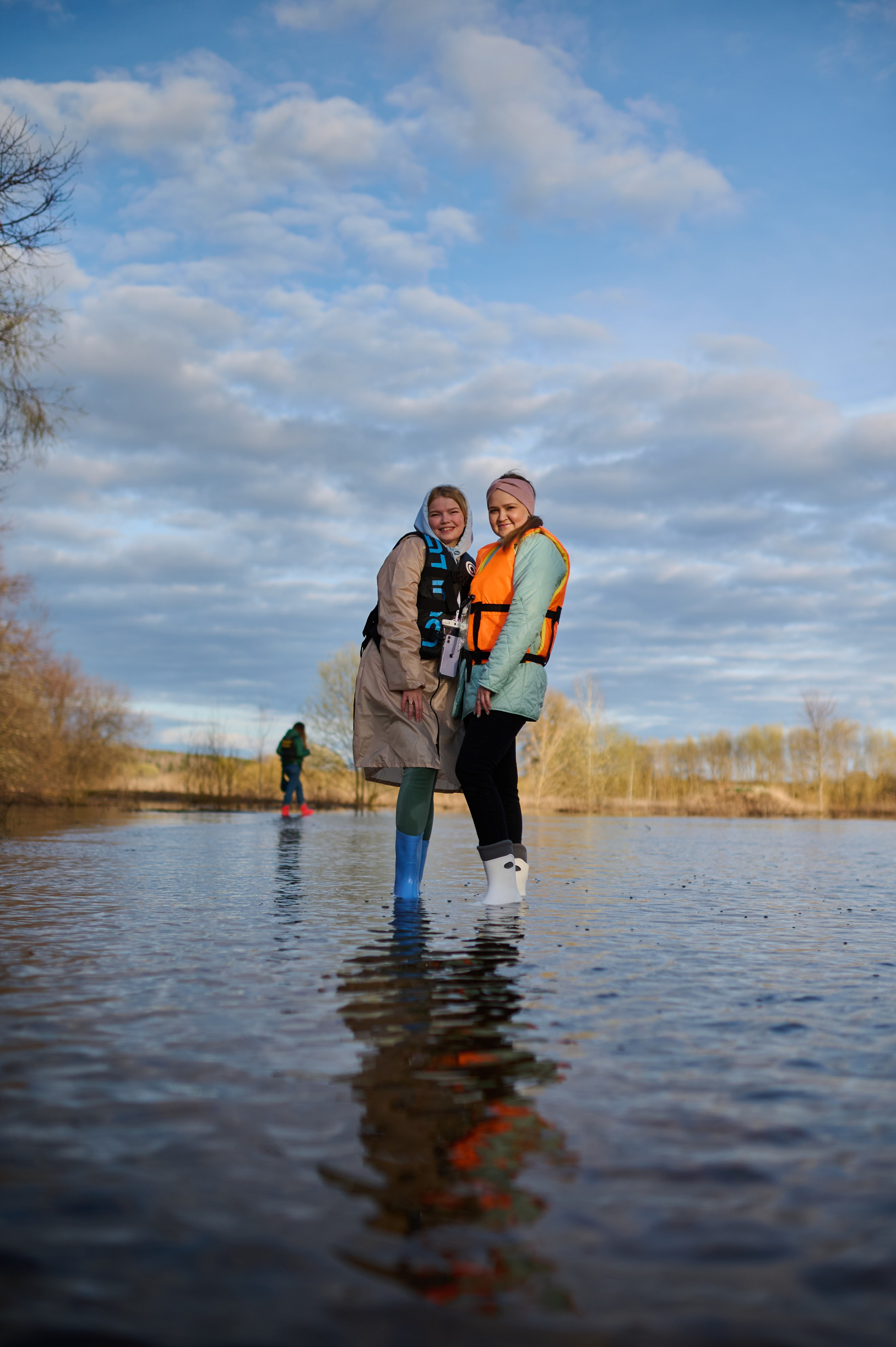 Владимир Покрова на Нерли, апрель. Главная