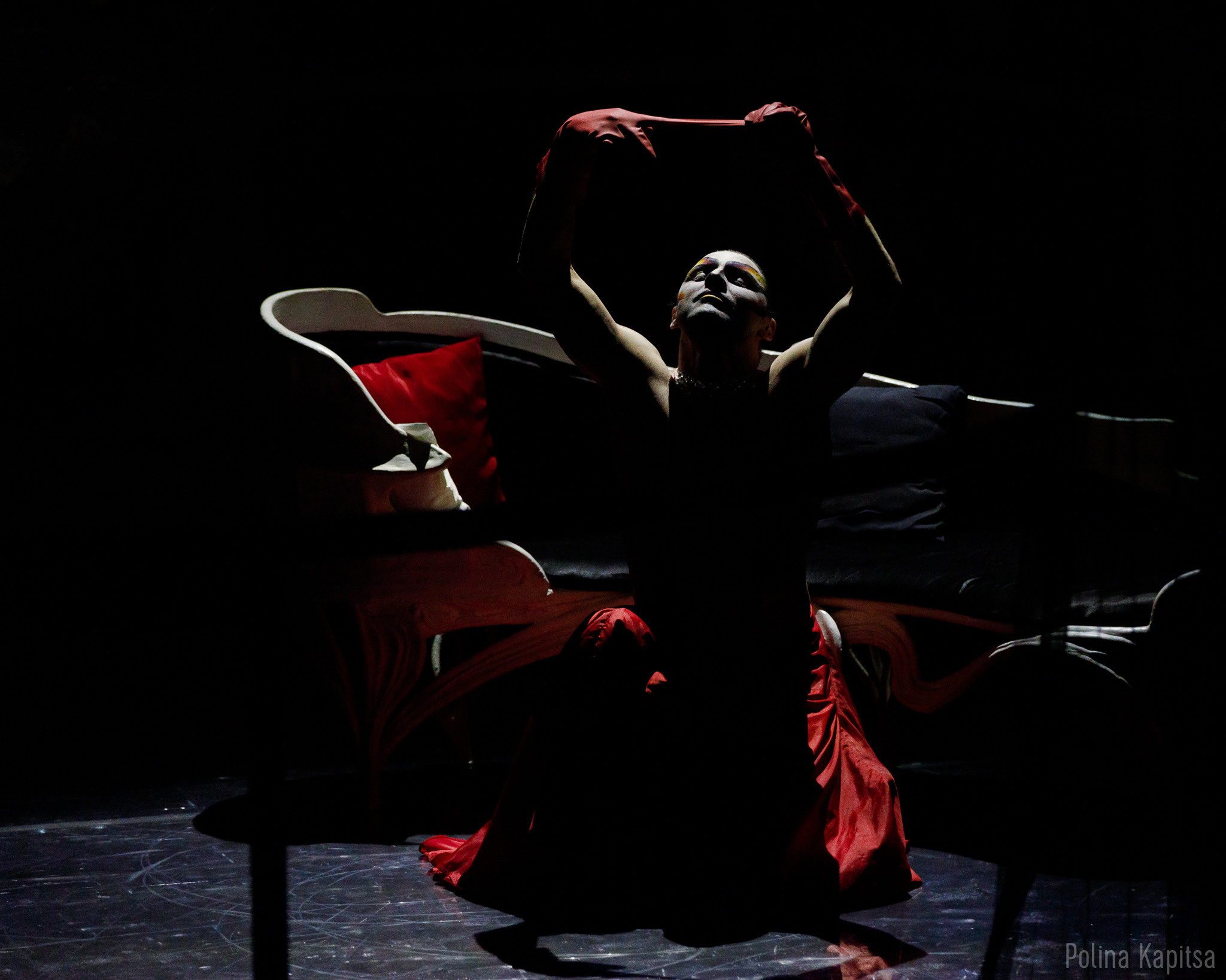 «Служанки». Режиссер — Роман Виктюк.