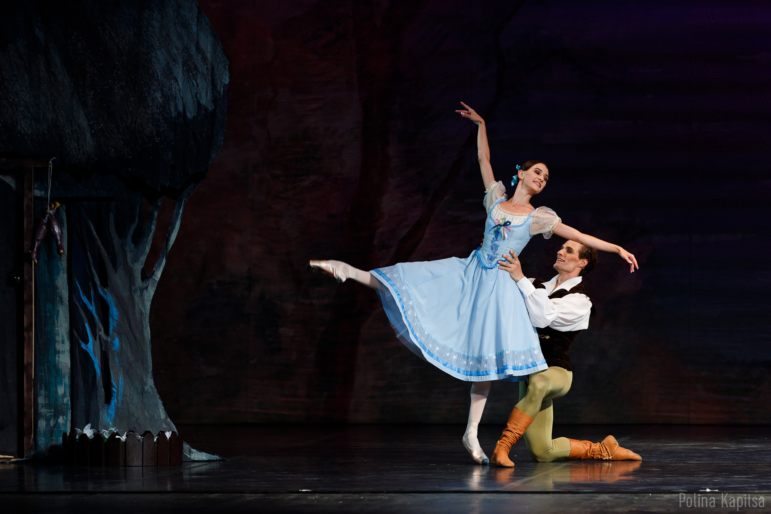 «Жизель». Новый классический балет. XX летние балетные сезоны на сцене РАМТ.